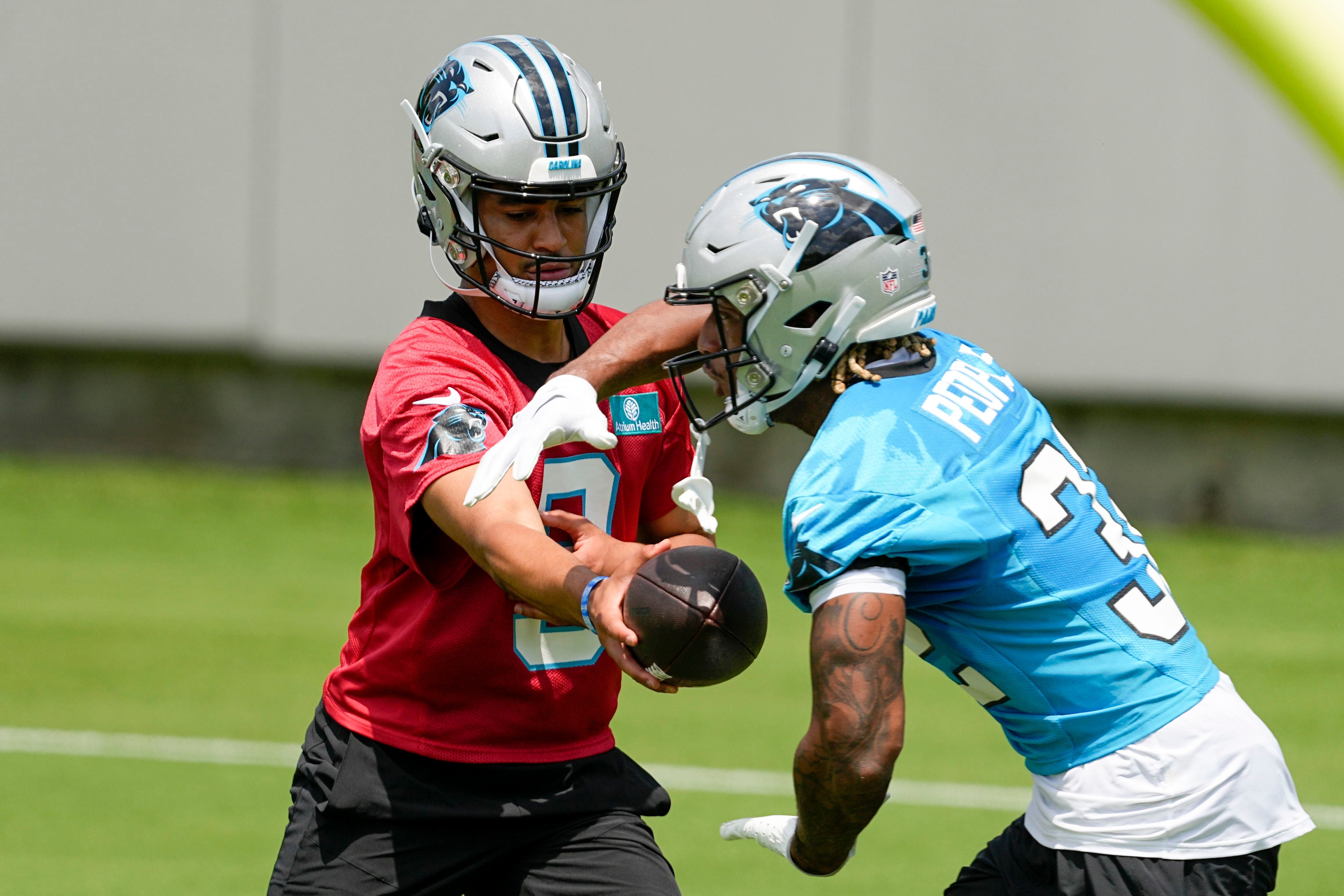 Panthers QB Bryce Young impresses, shows 'complete command' in