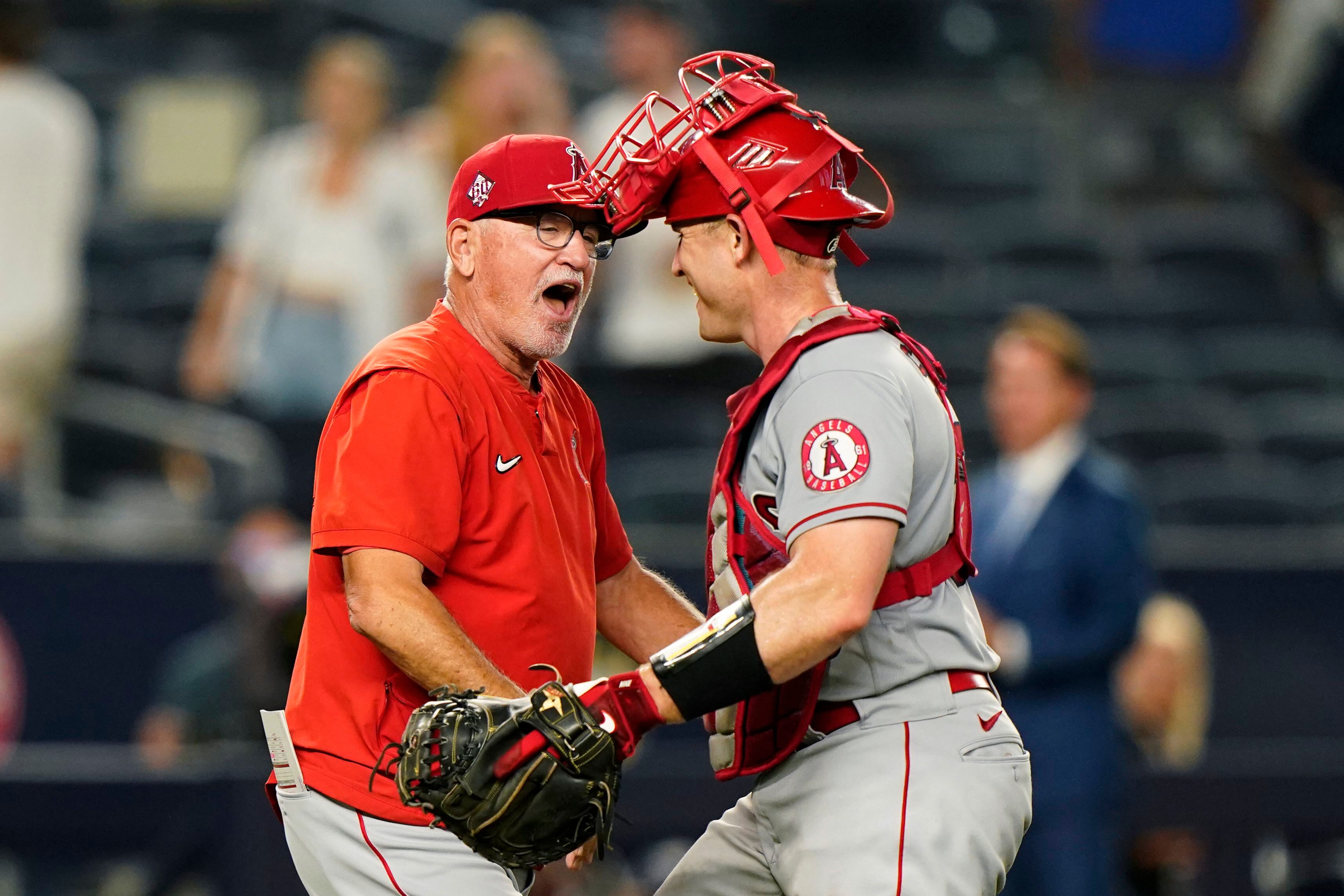 Angels' Jared Walsh and Max Stassi will begin season on IL - Los Angeles  Times