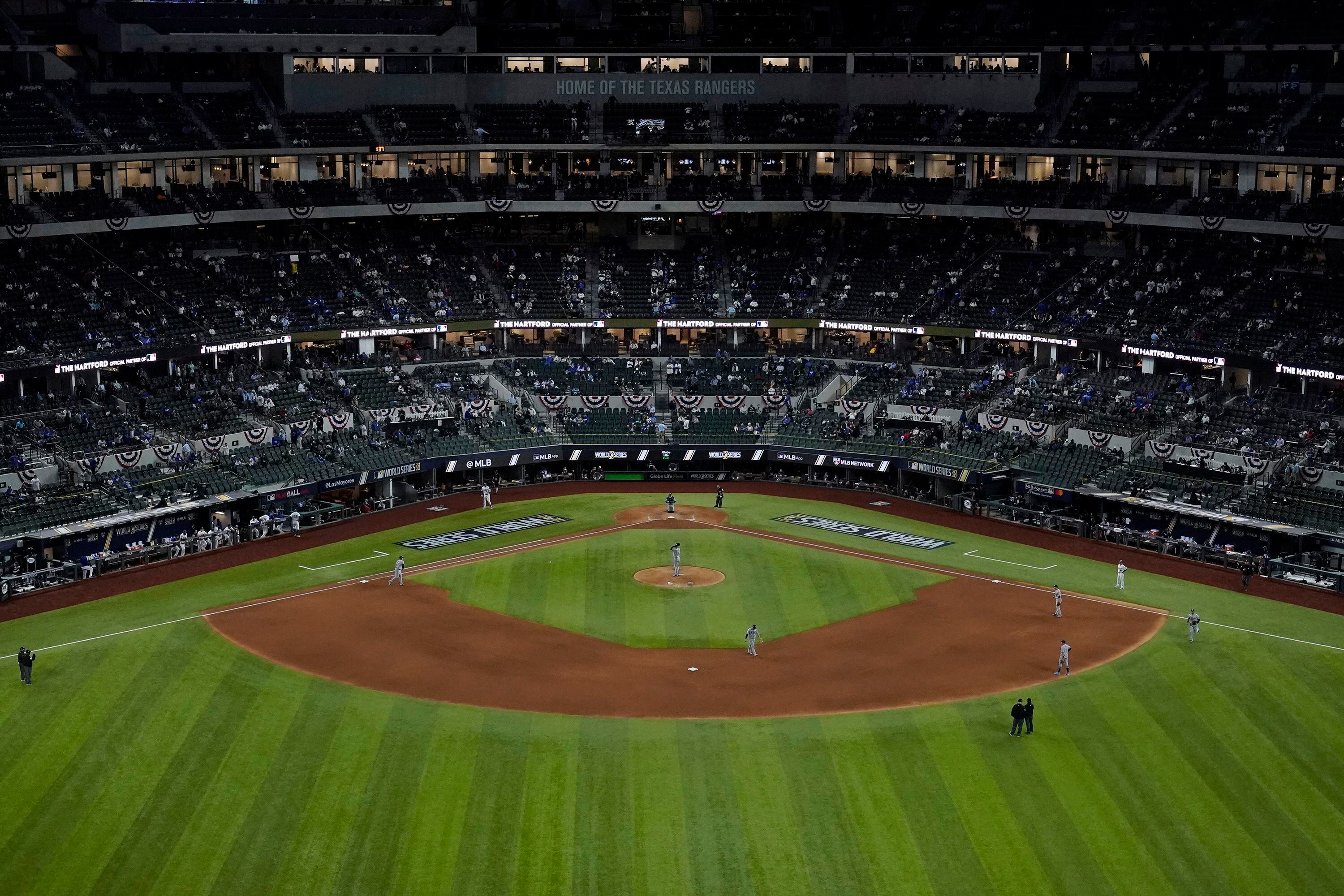 Texas Rangers fans flood Globe Life Field for ALDS