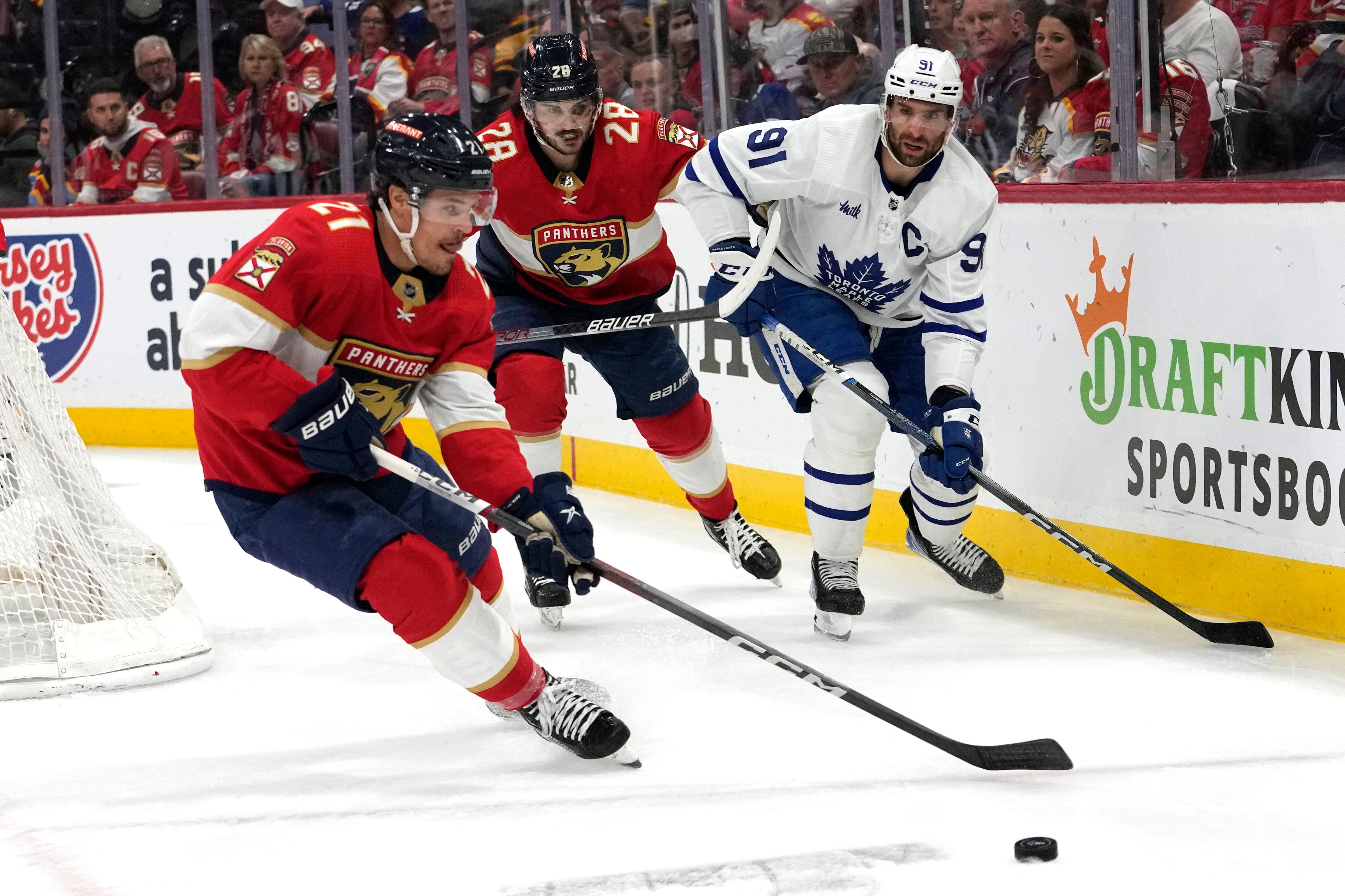 Woll stops 24, Maple Leafs avoid elimination by topping Panthers 2-1 in Game  4