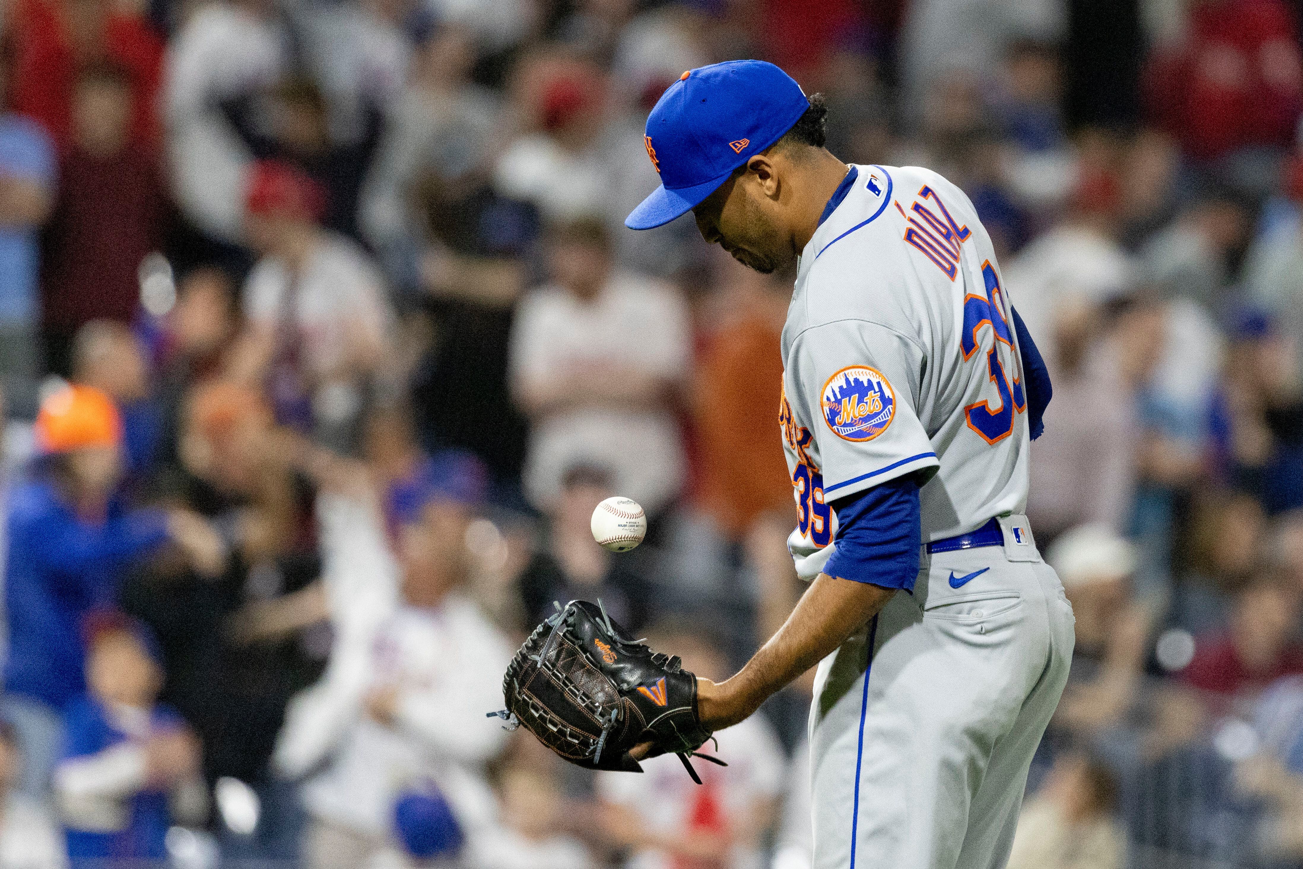 Mets closer Edwin Diaz placed on bereavement list