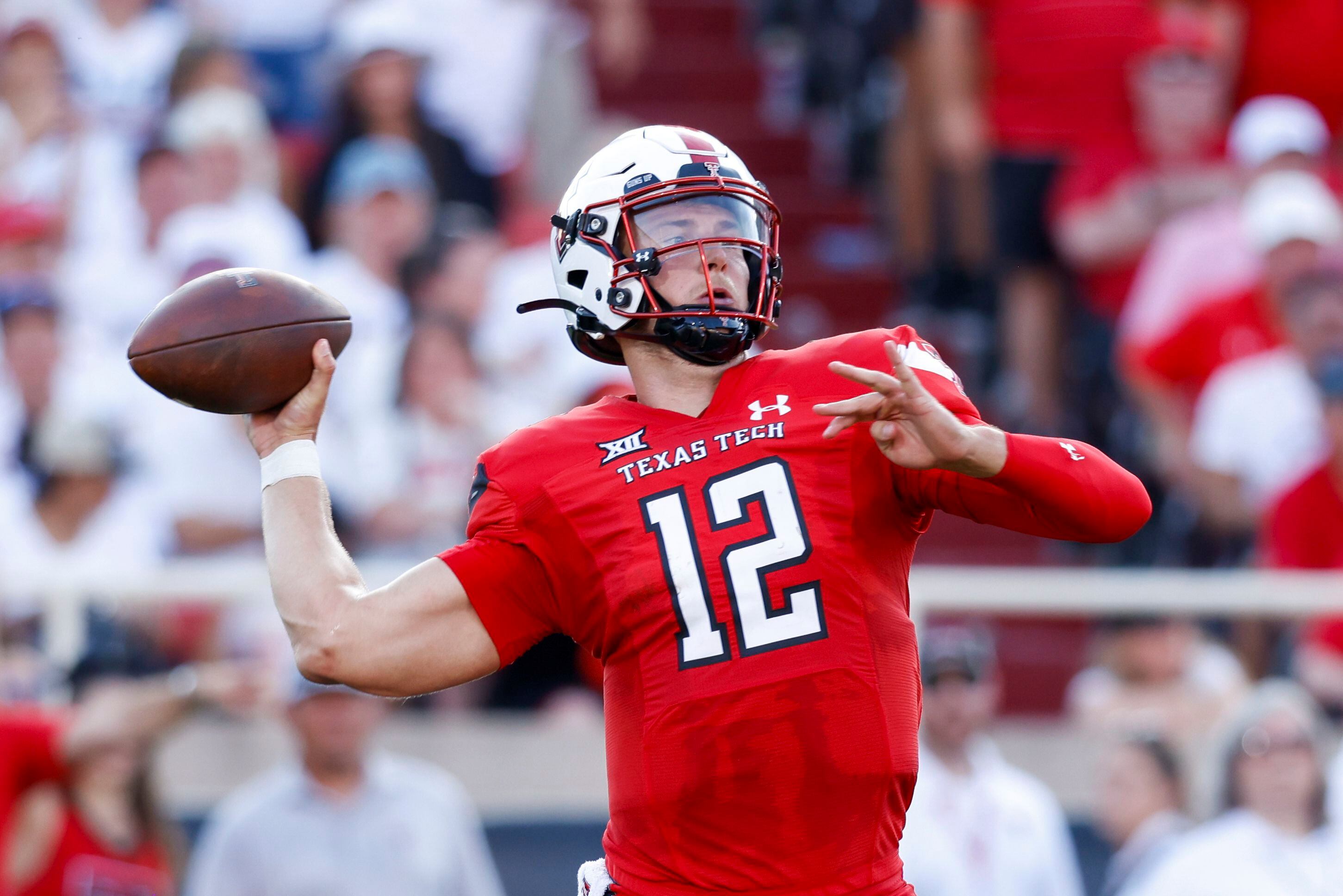 Bo Nix, Oregon Ducks rally past Texas Tech