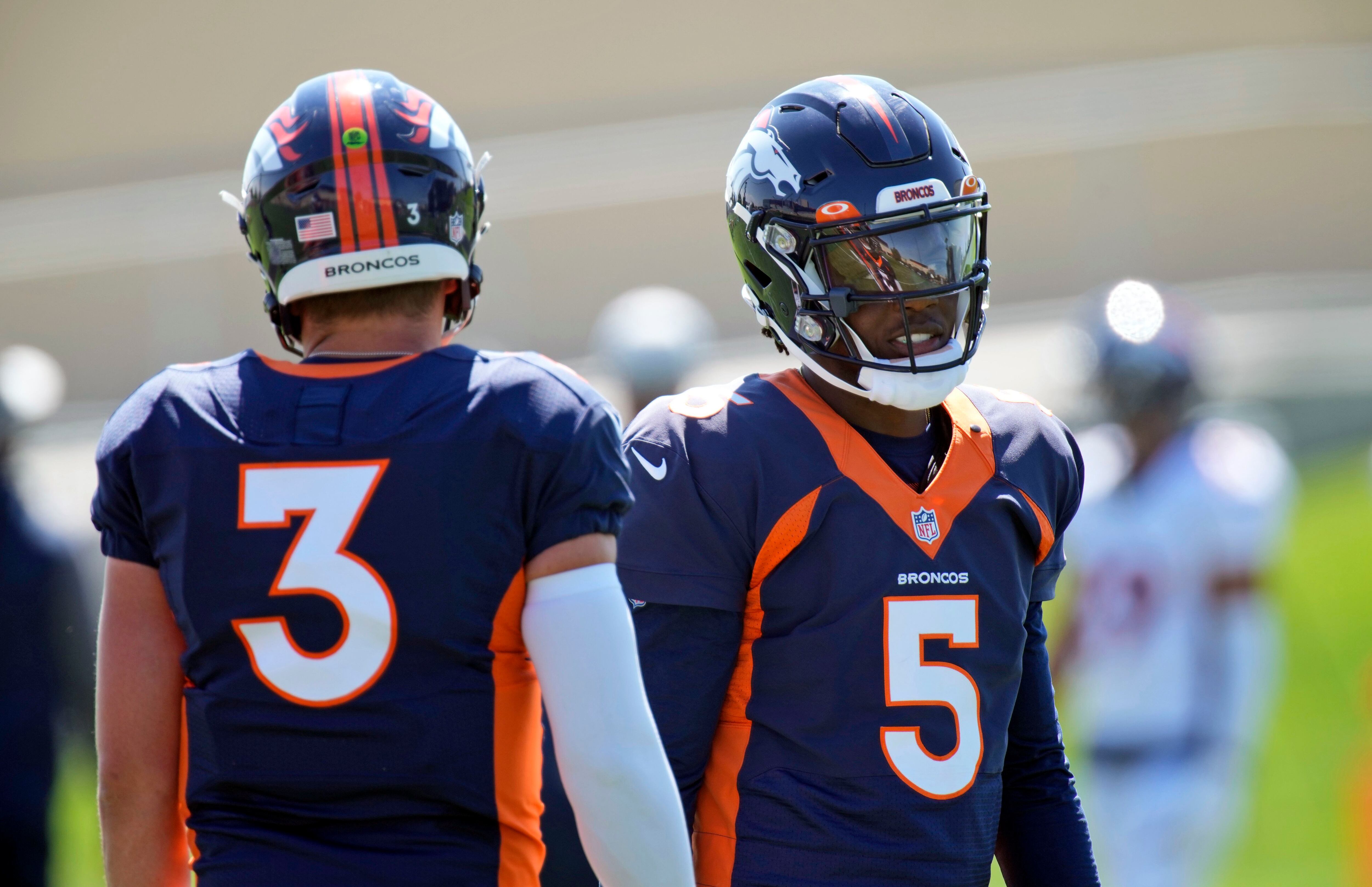 Denver Broncos: Fangio updates QB competition after 1st preseason game