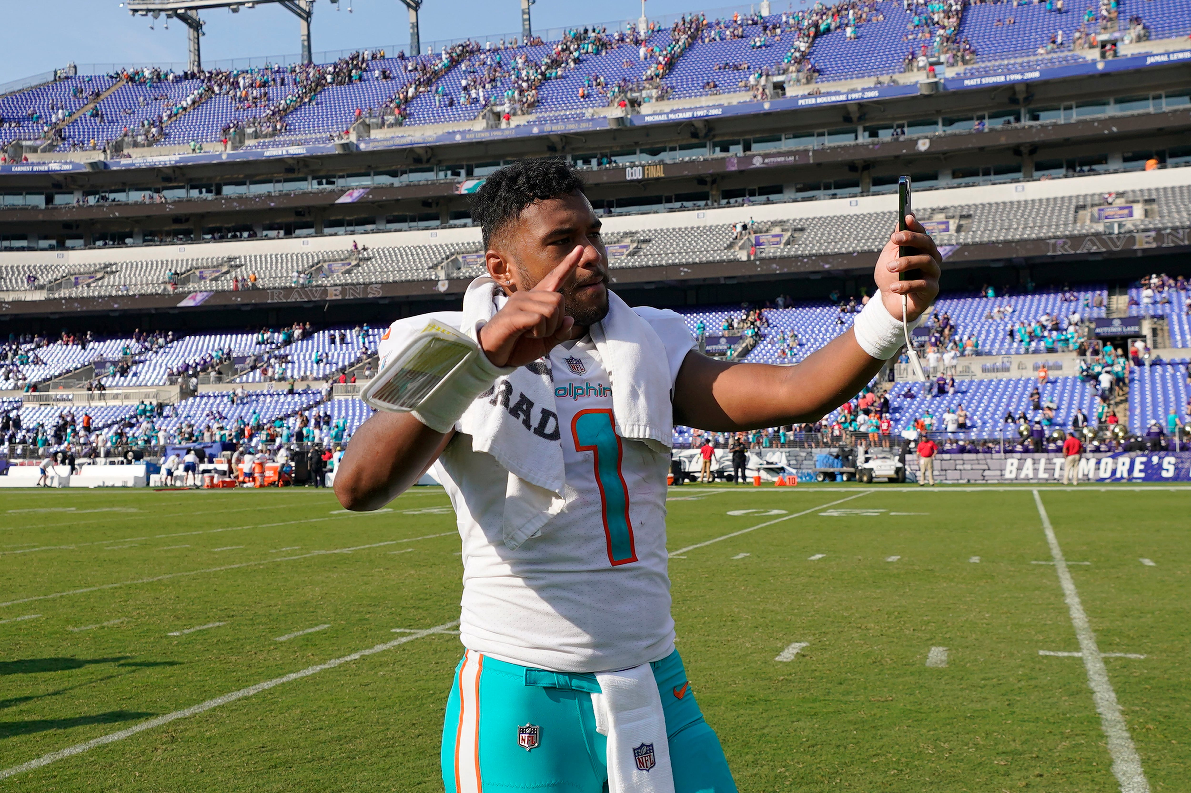 Baltimore, USA. 18th Sep, 2022. Miami Dolphins wide receiver