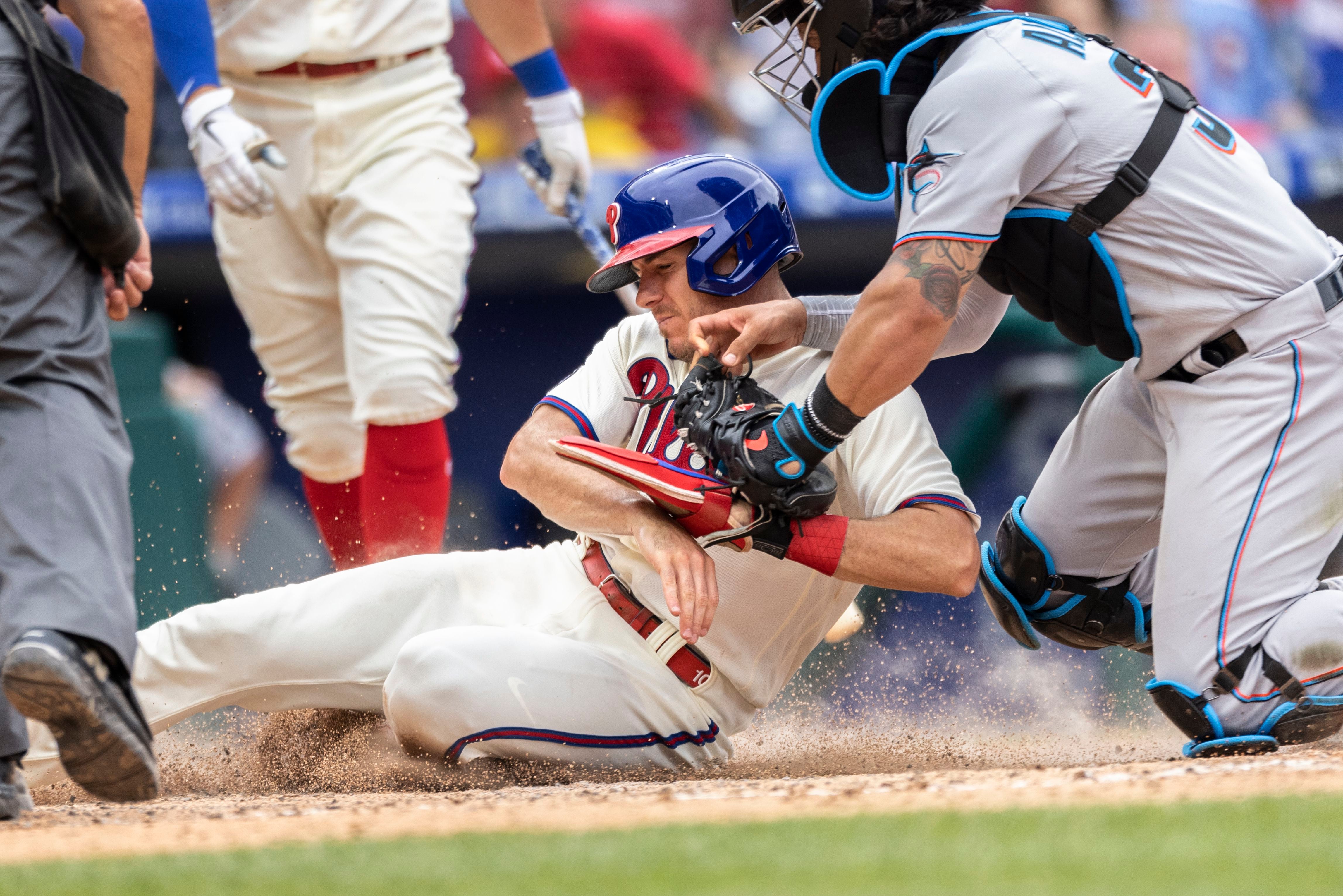 Phillies' Andrew McCutchen, Didi Gregorius talk MLB postseason