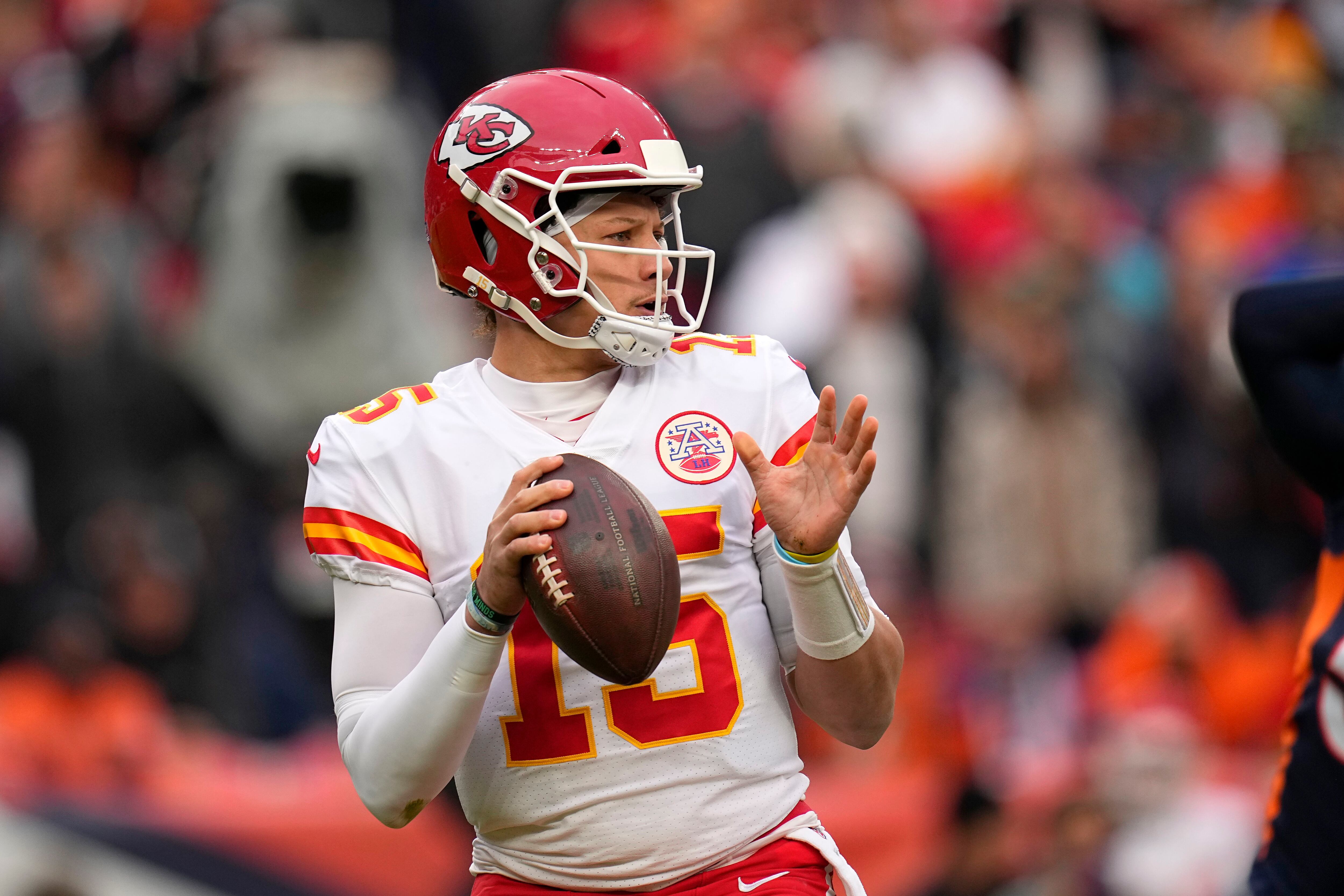 DENVER BRONCOS: Bolton's fumble return sparks Chiefs' 28-24 win