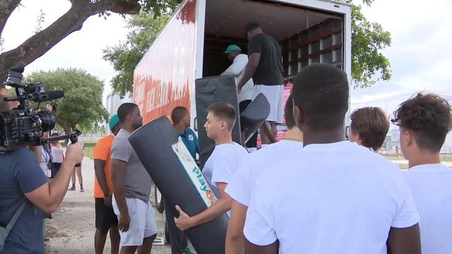 Miami Dolphins Helps Pompano Beach High School Football Team