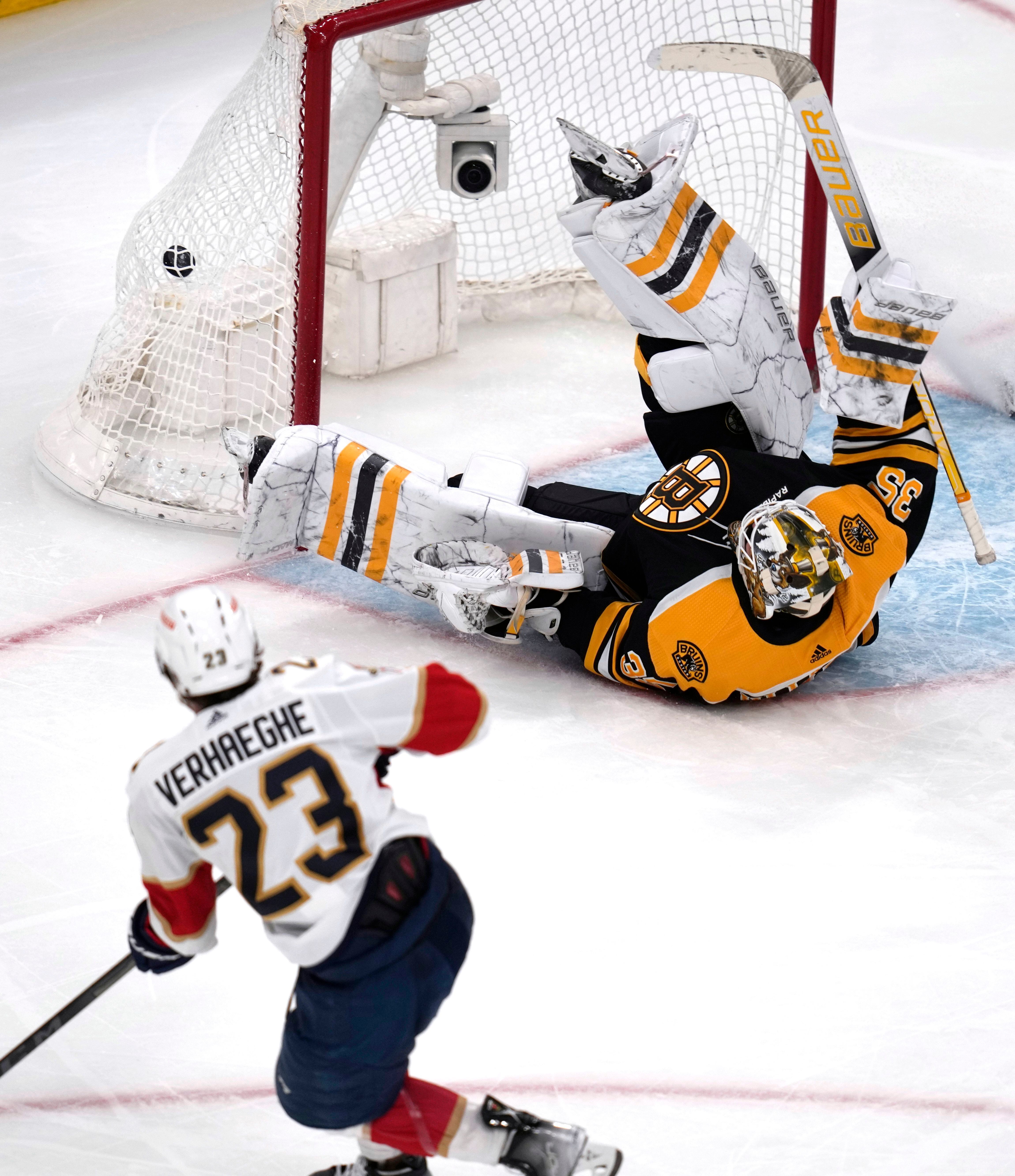 Bruins crush Florida Panthers 6-2 for dominant 3-1 lead in series