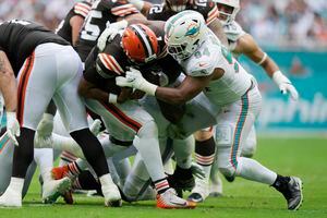 Cleveland Browns follow bye week with bad week vs. Miami Dolphins