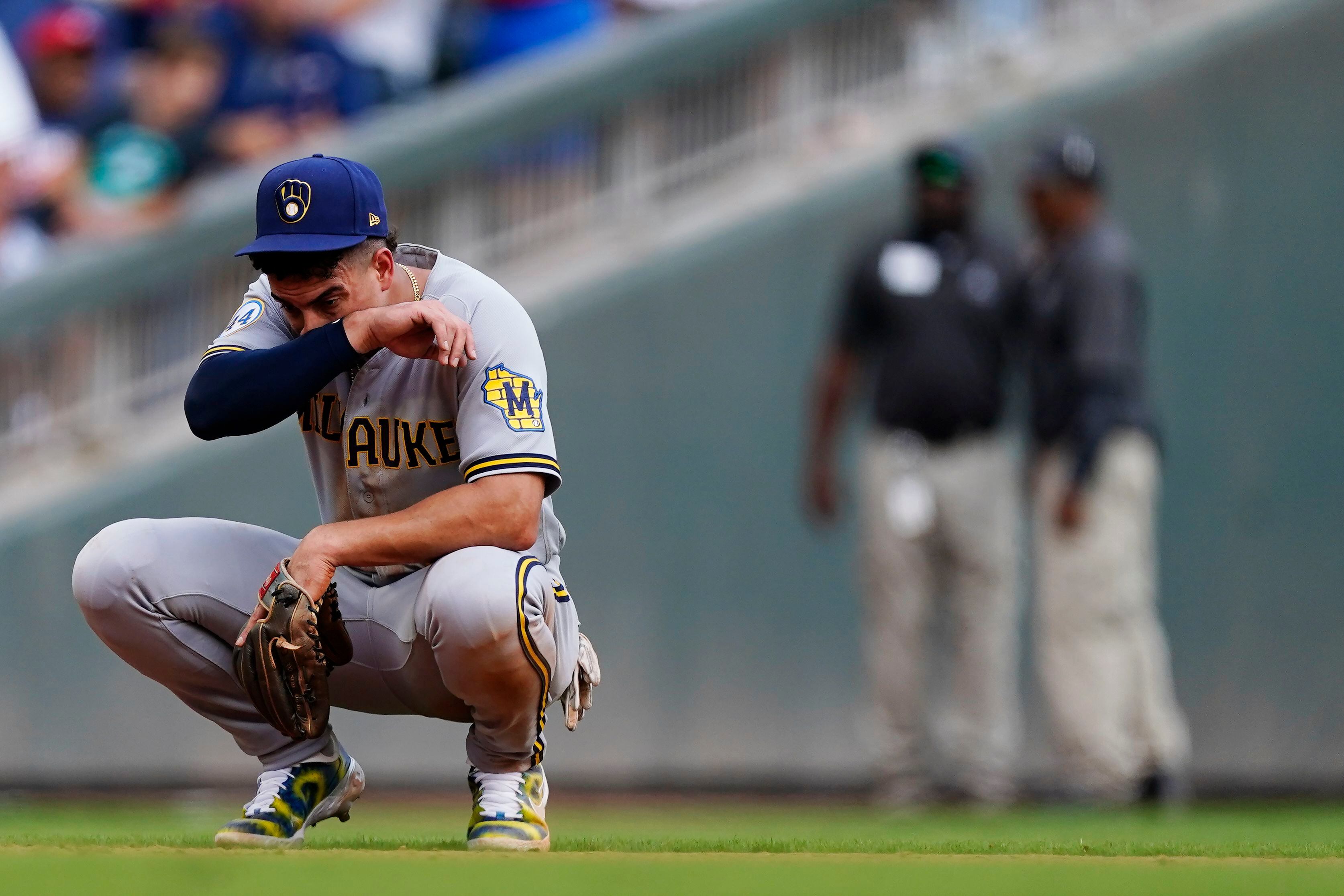 Punchless Crew: Brewers slumping at worst possible time