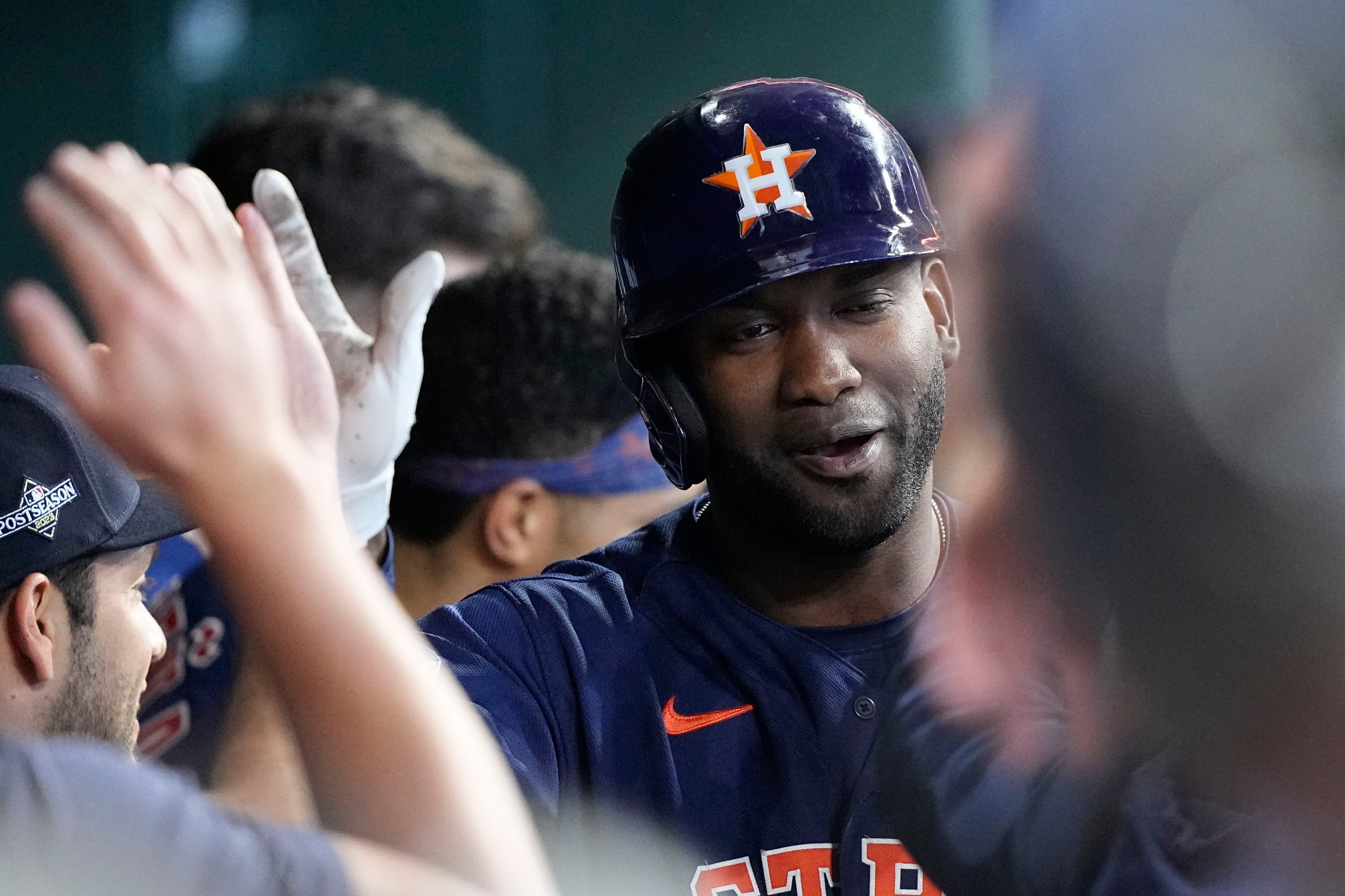 Astros slugger Yordan Alvarez dealing with ailment during ALCS