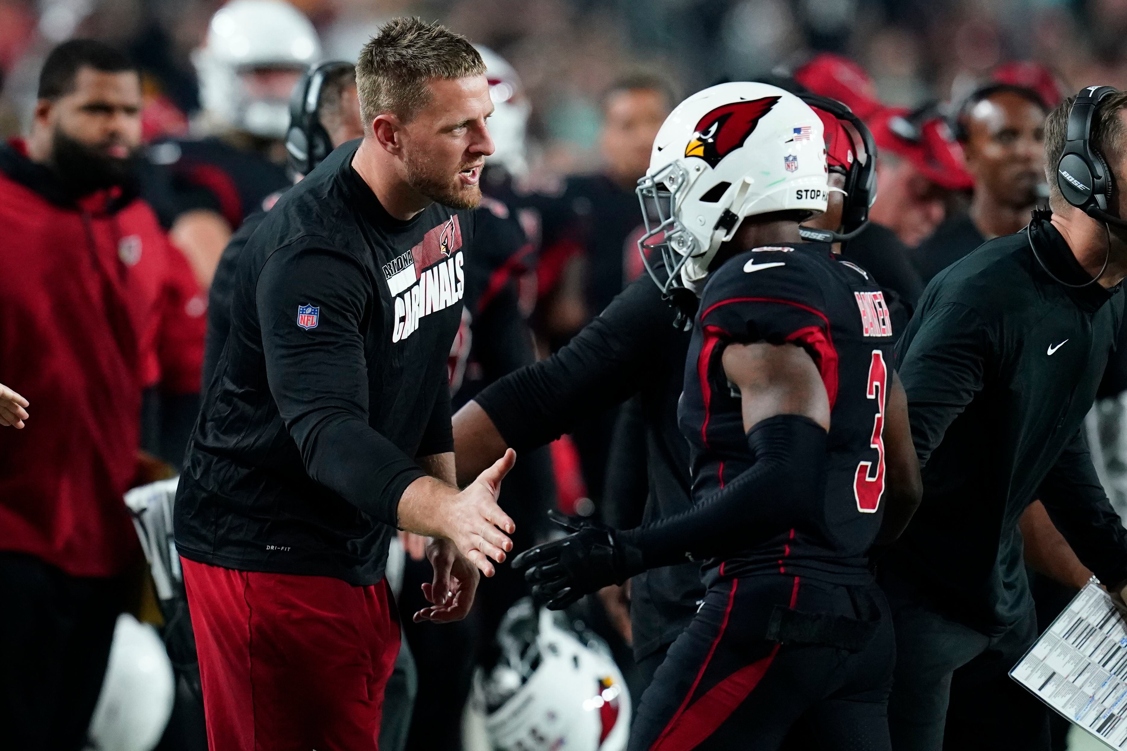 Green Bay Packers 24-21 Arizona Cardinals: Kyler Murray throws two