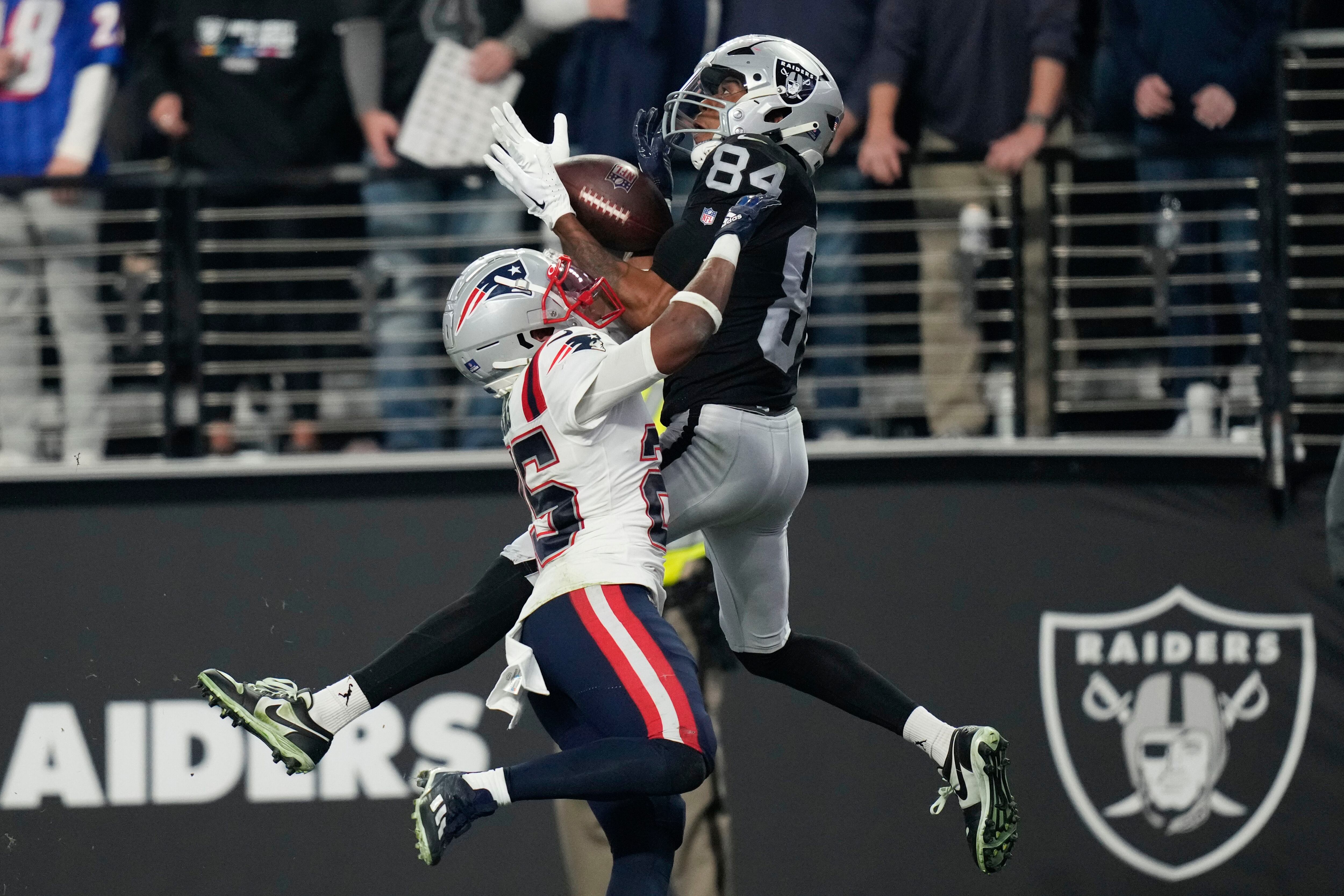 Patriots vs. Raiders final score: New England loses 30-24 on last