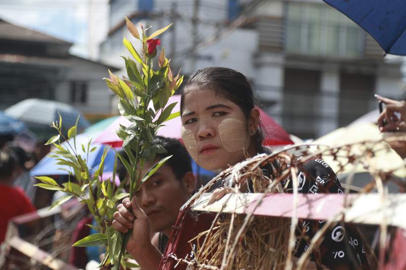 Crowds outside Myanmar's prisons greet freed detainees