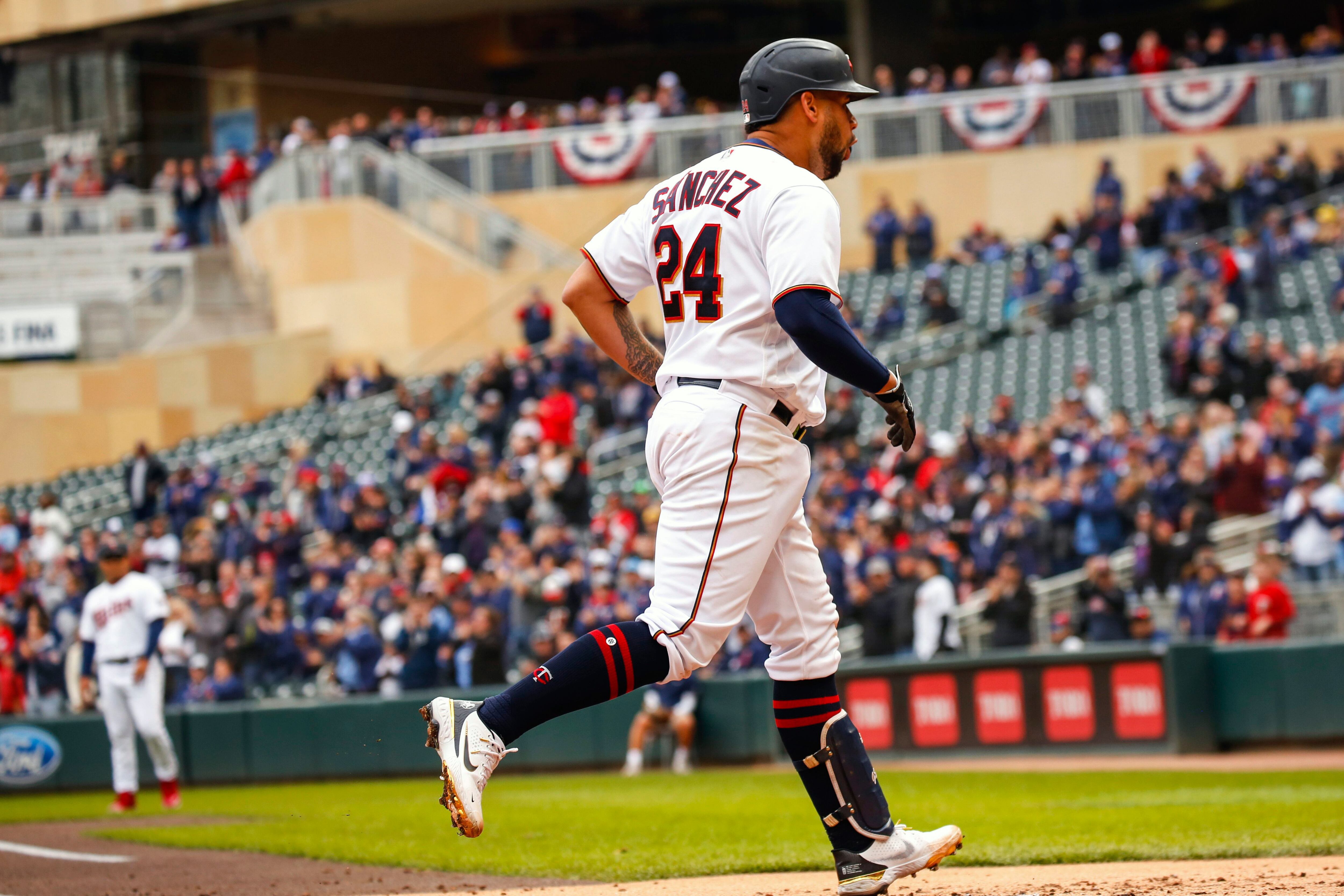 Jorge Polanco, Max Kepler extensions Twins