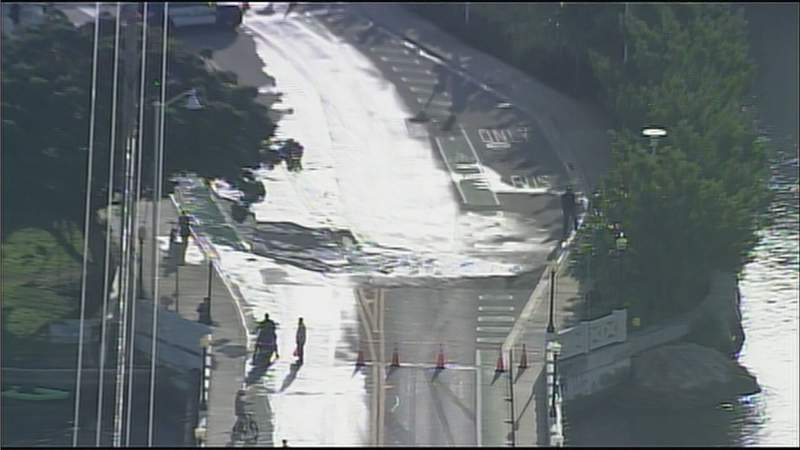 Venetian Causeway closed at Purdy Ave. due to water main break