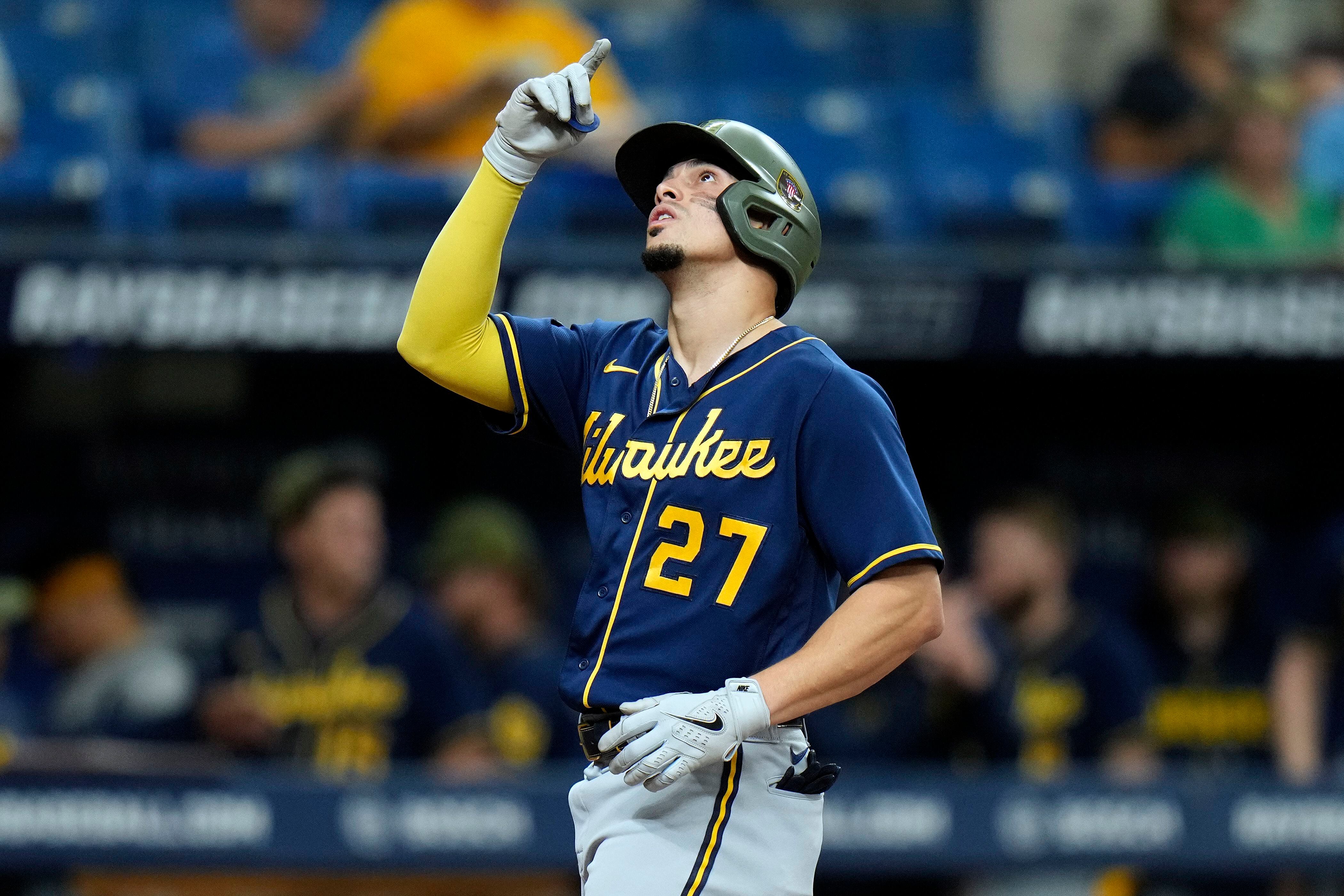 Willy Adames released from hospital after hit in head by foul ball