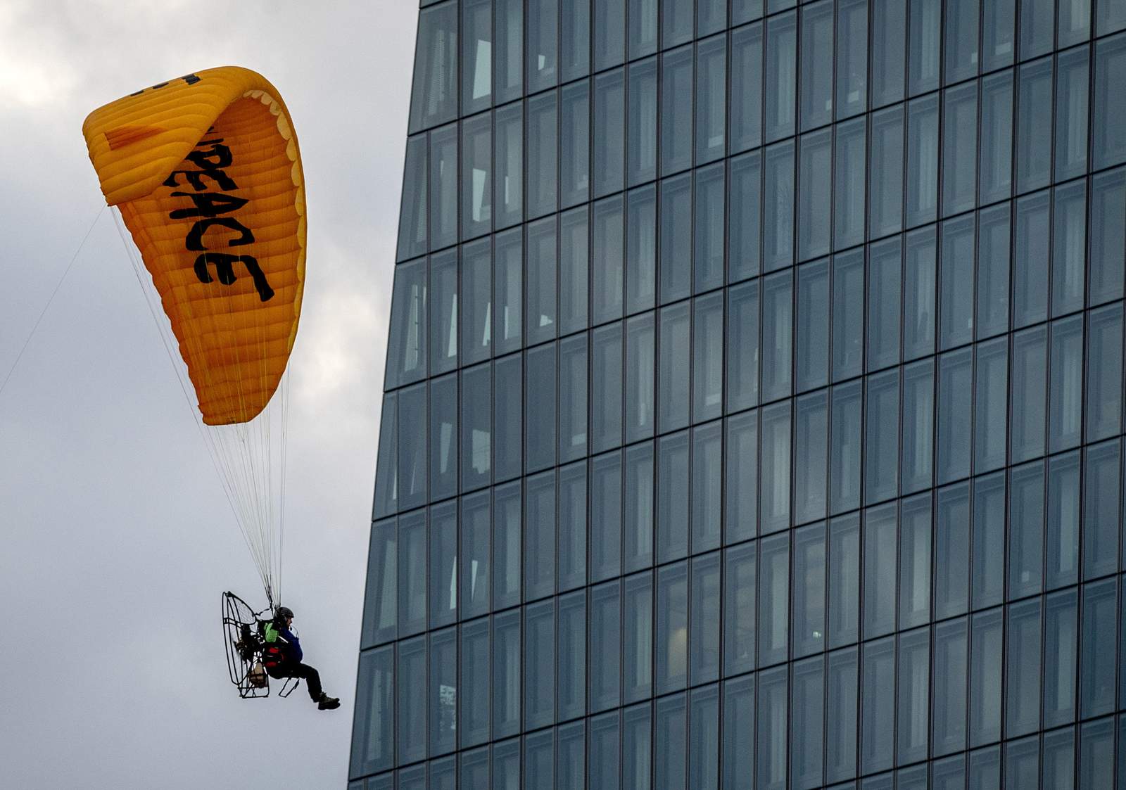 Greenpeace apologises for injuries caused by parachuting protester