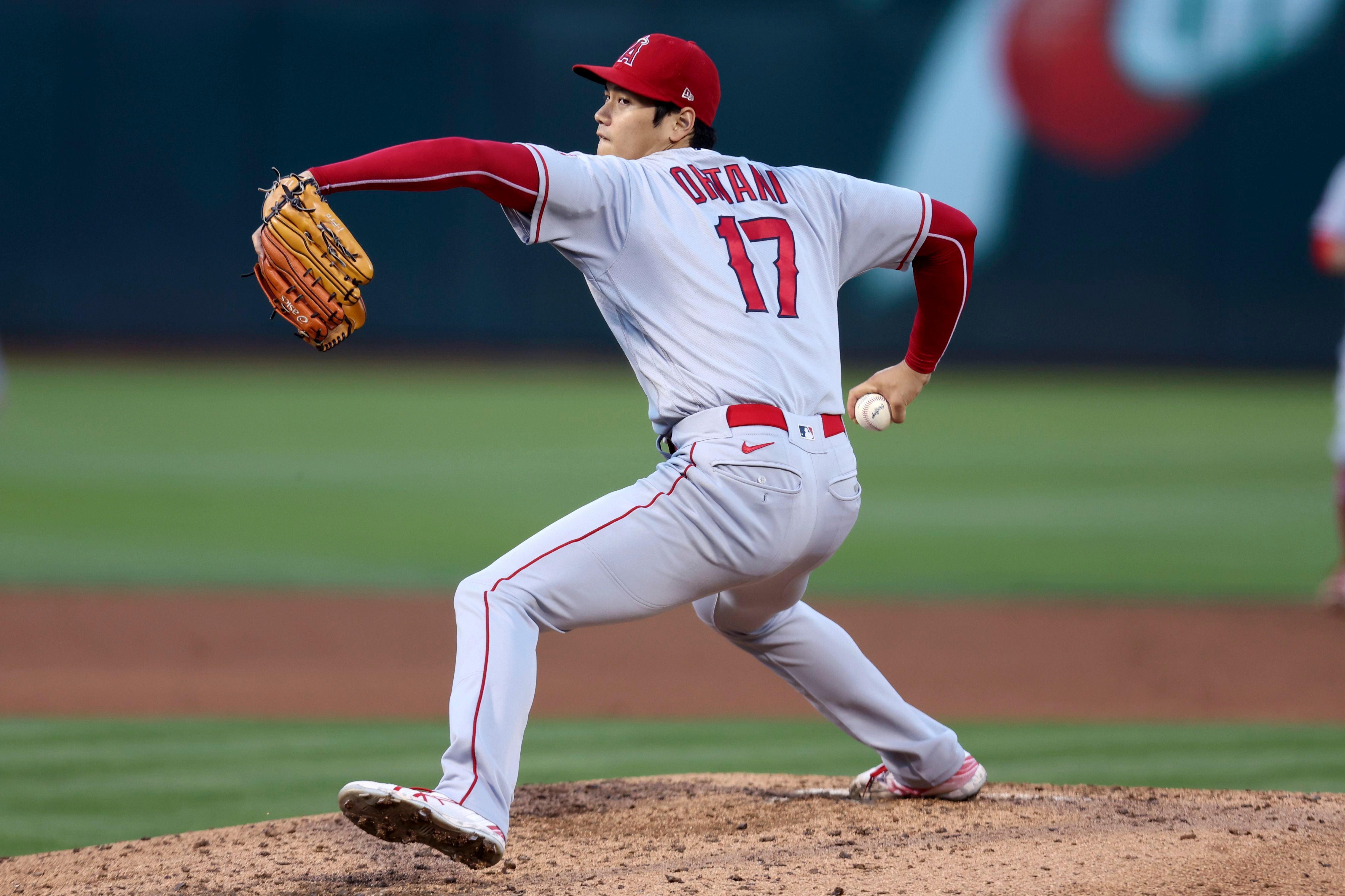 Matsui hits one of three 2-run homers for Angels