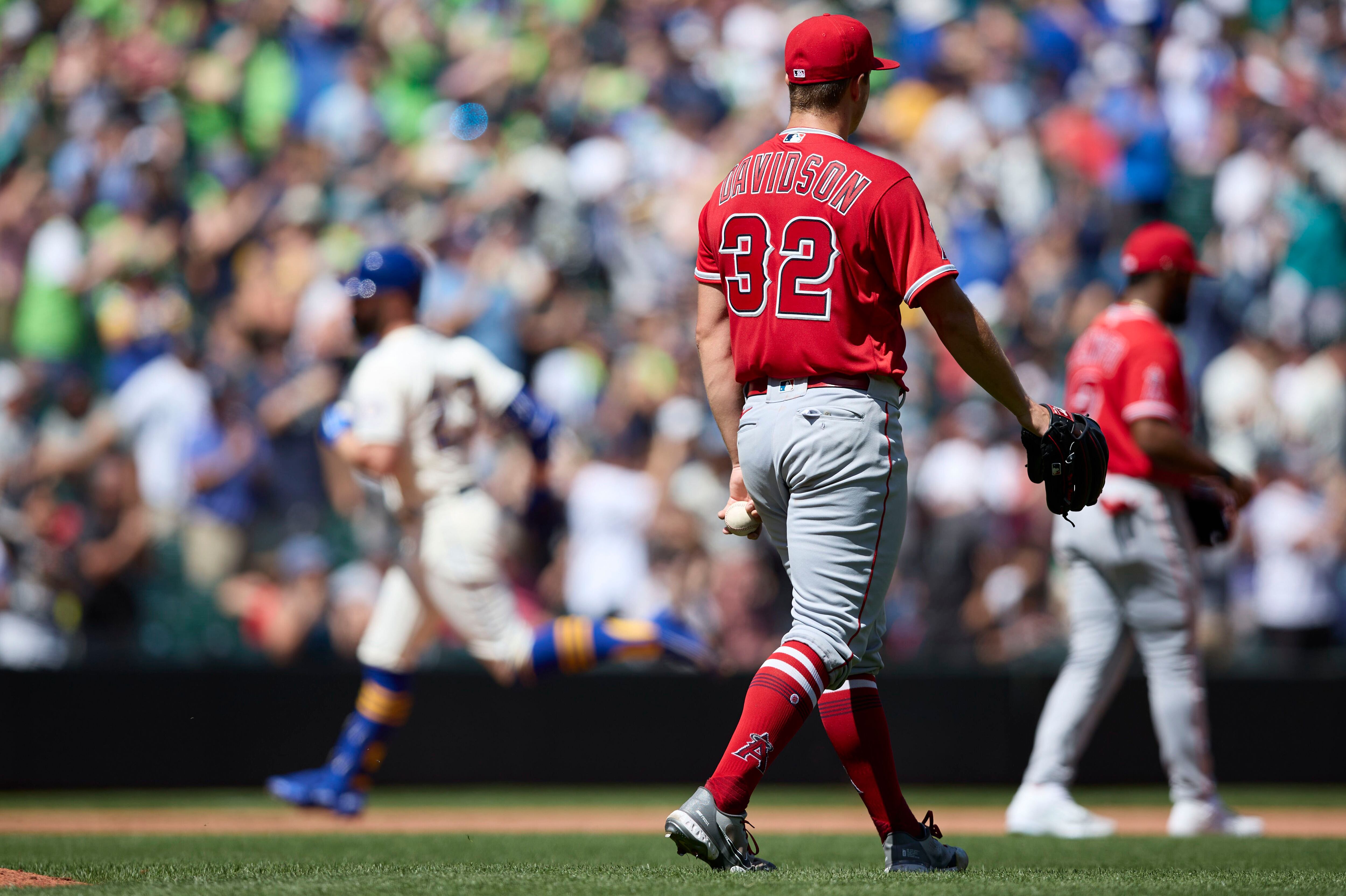 Angels' rookie-laden lineup comes up short against Mariners – Orange County  Register