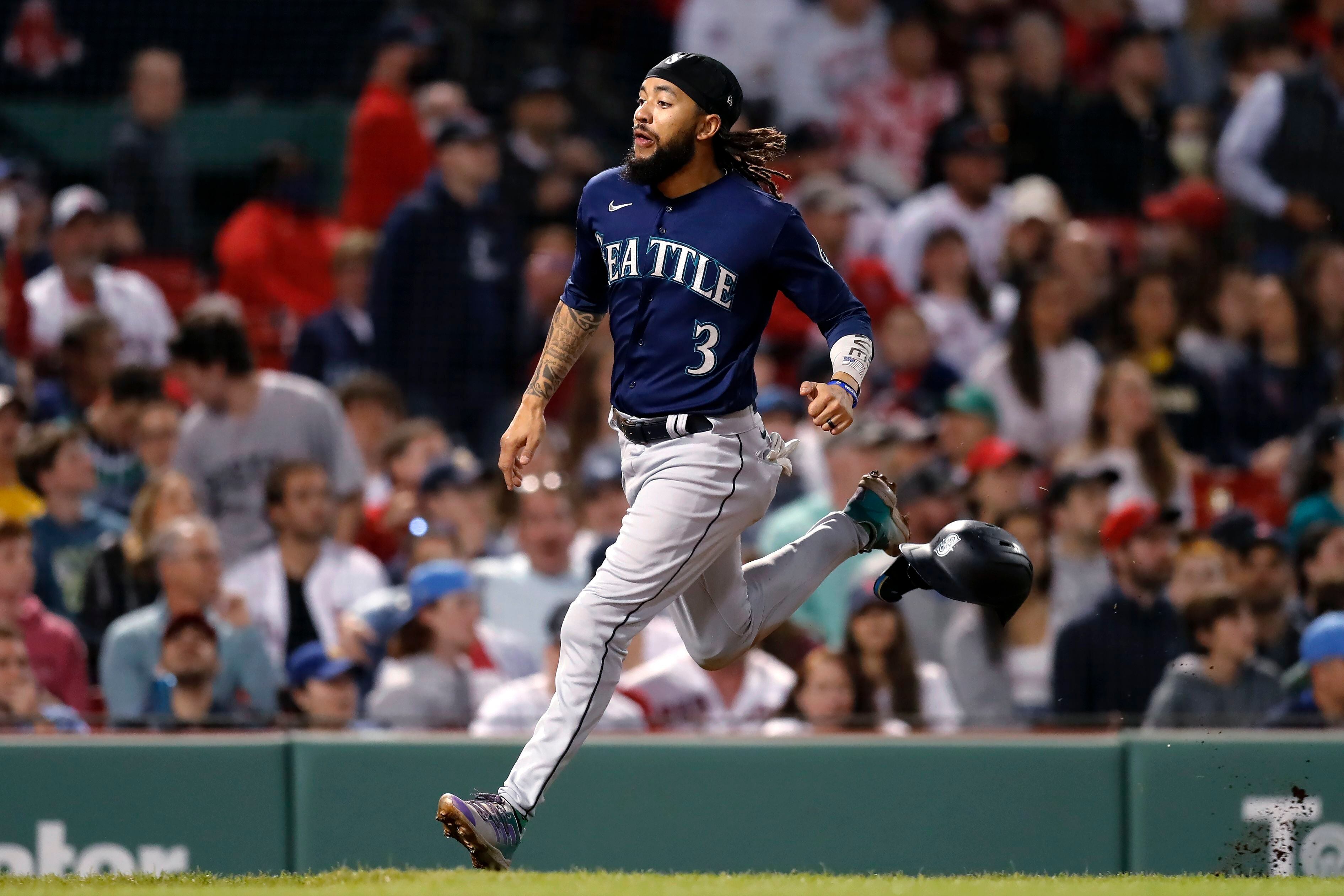 Story hits slam to lead Red Sox past Mariners 7-3