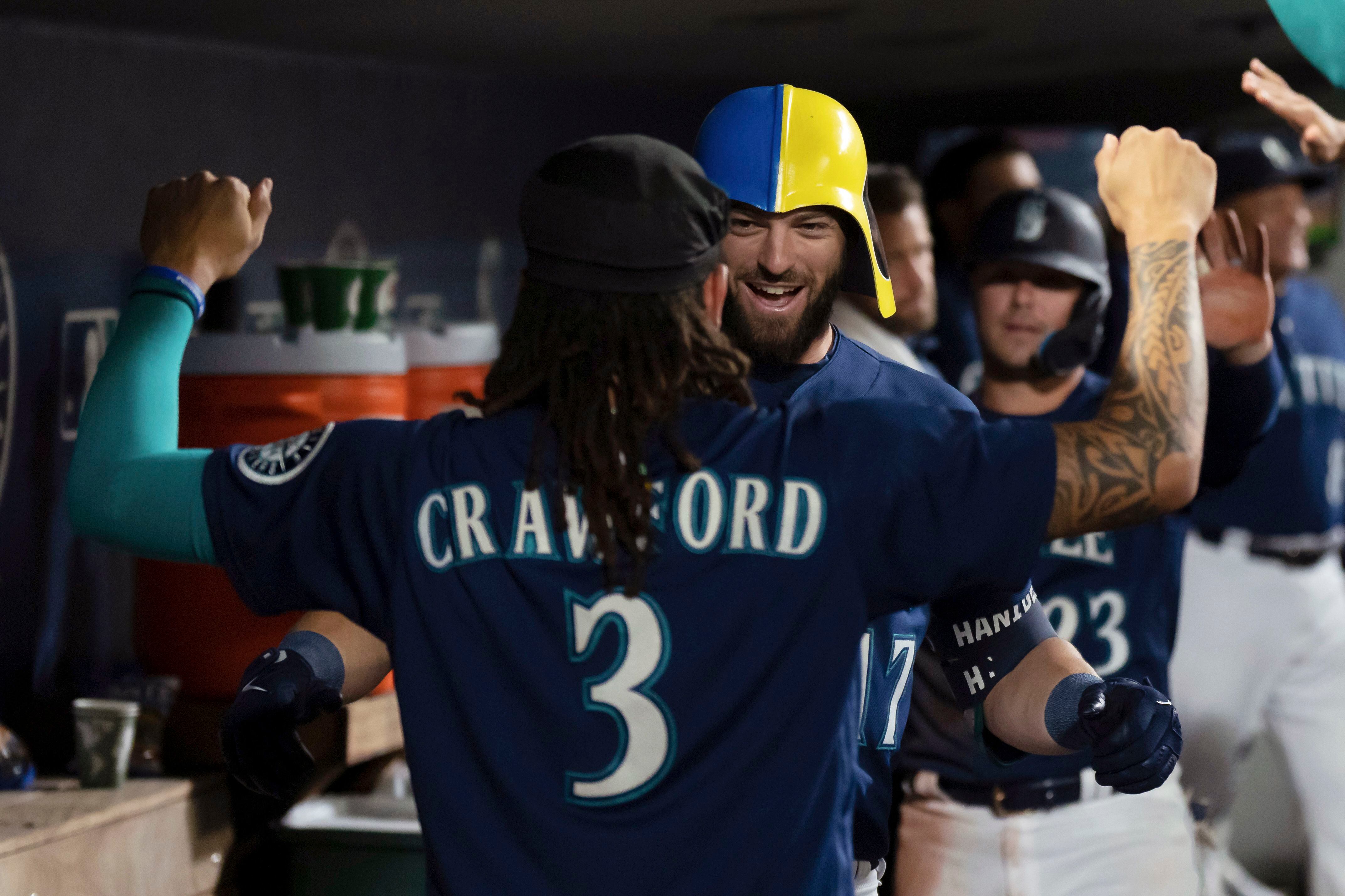 Scott Servais Address the Team After Clinching a Postseason Berth