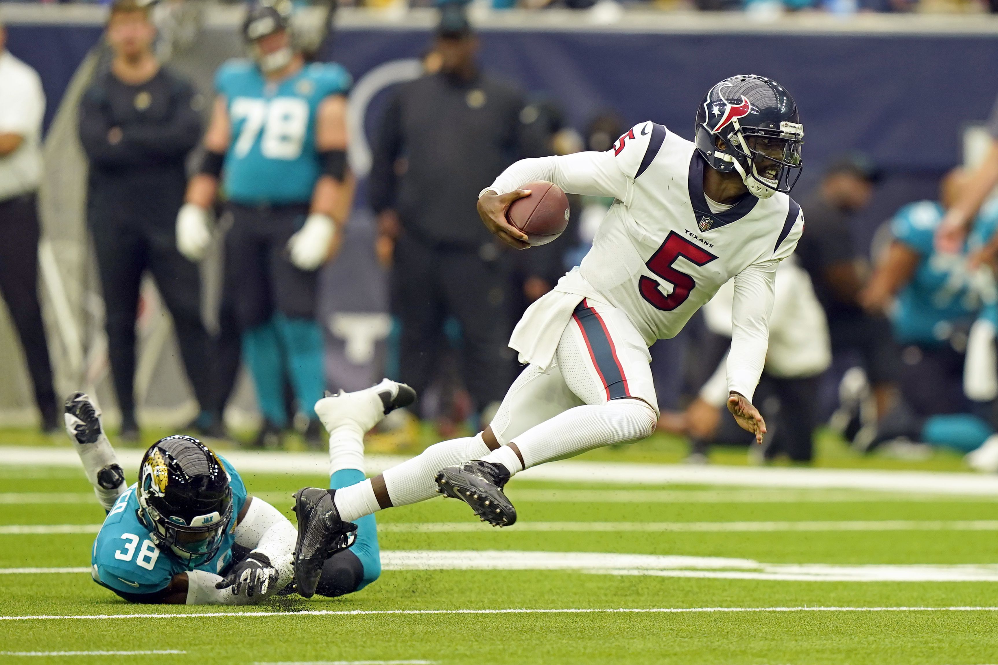 Texans Look to Extend Wining Streak Versus Jaguars