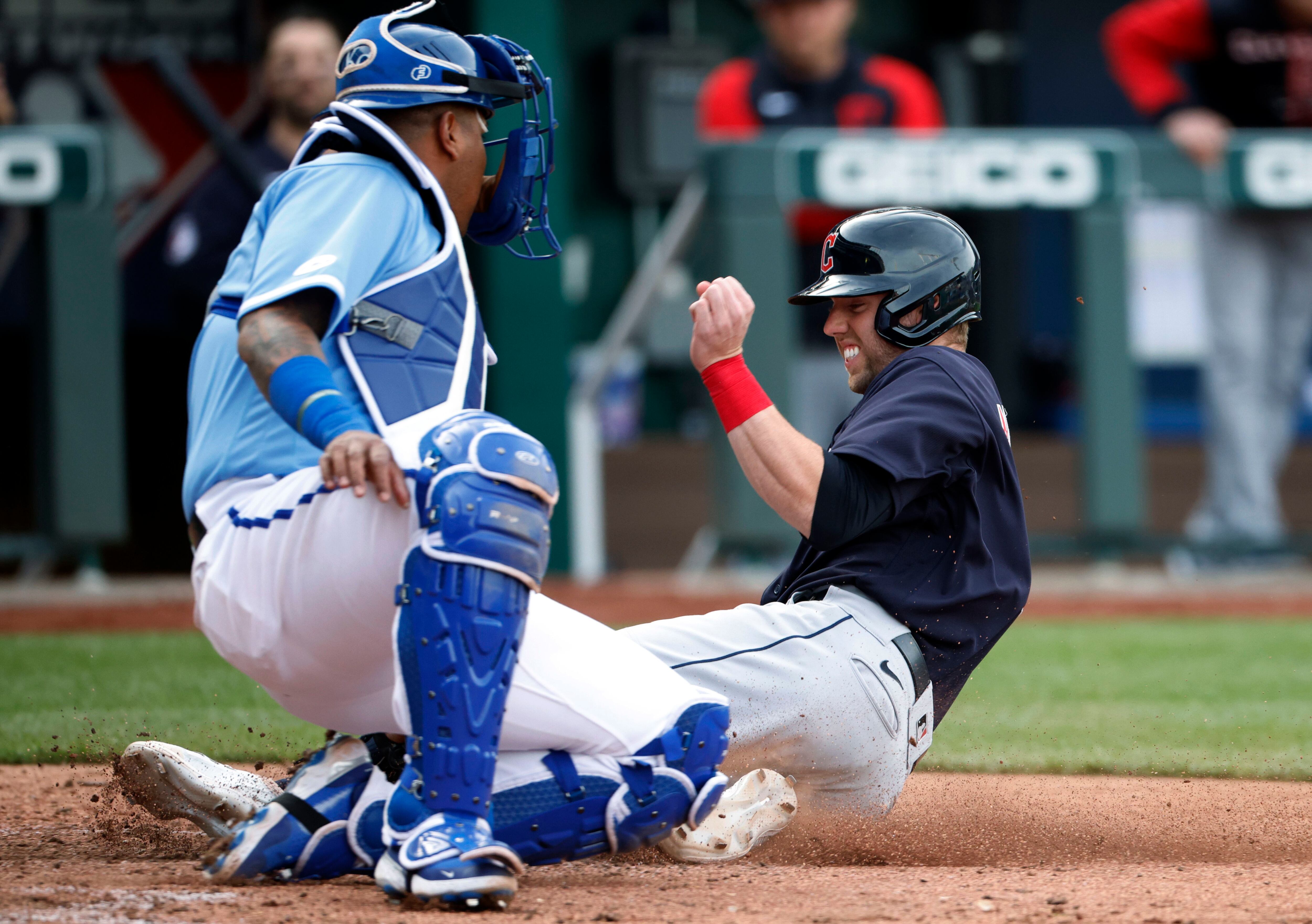 Kansas City Royals catcher Salvador Perez leaps to 2nd in MLB All