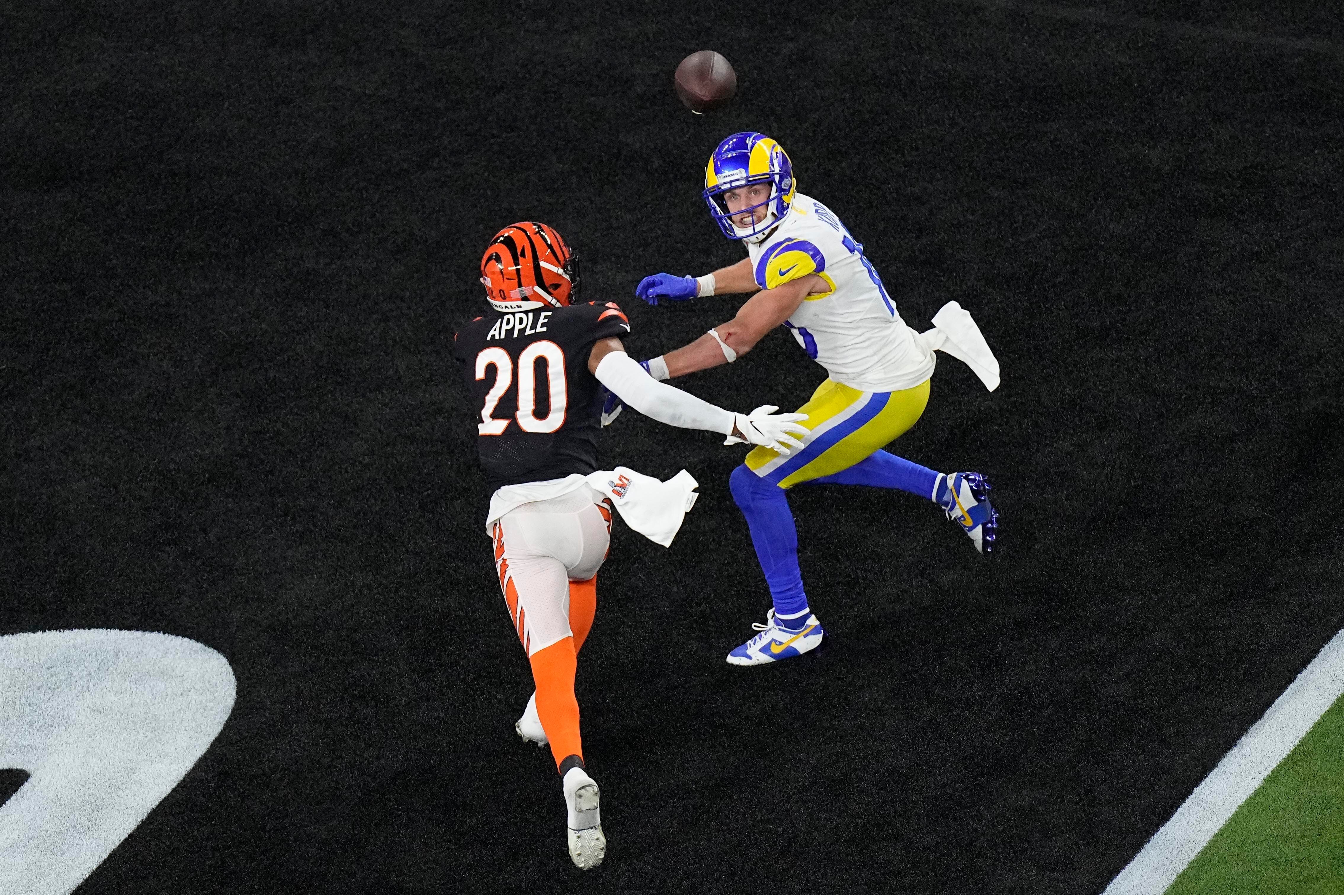 Super Bowl 2022: Rams' Cooper Kupp tries to get Bengals' Eli Apple