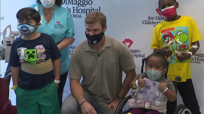 Panthers captain Sasha Barkov presents $73,600 donation to Joe DiMaggio Children’s Hospital