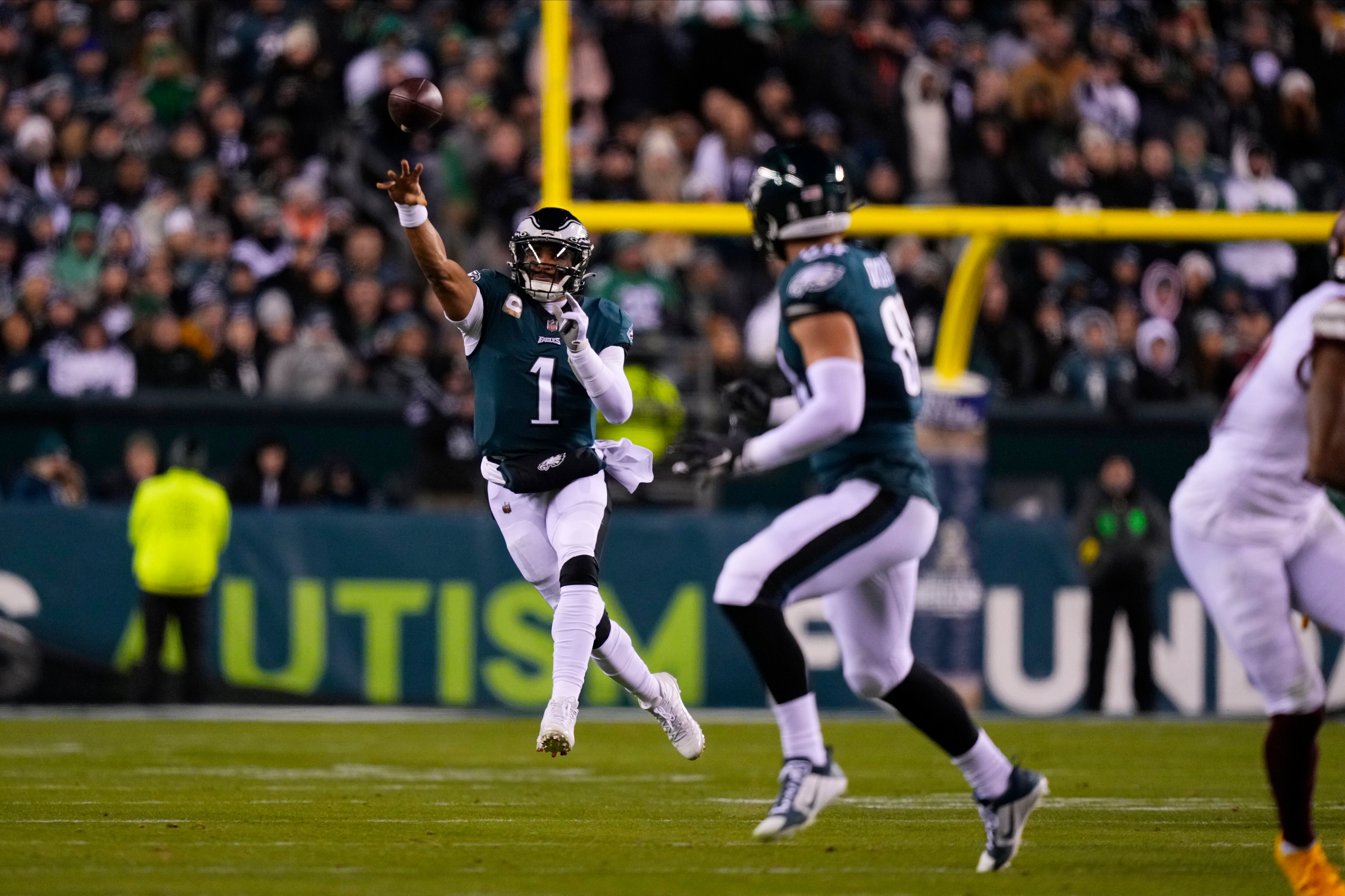 Quez Watkins' fumble costs the Eagles in a loss to the Commanders