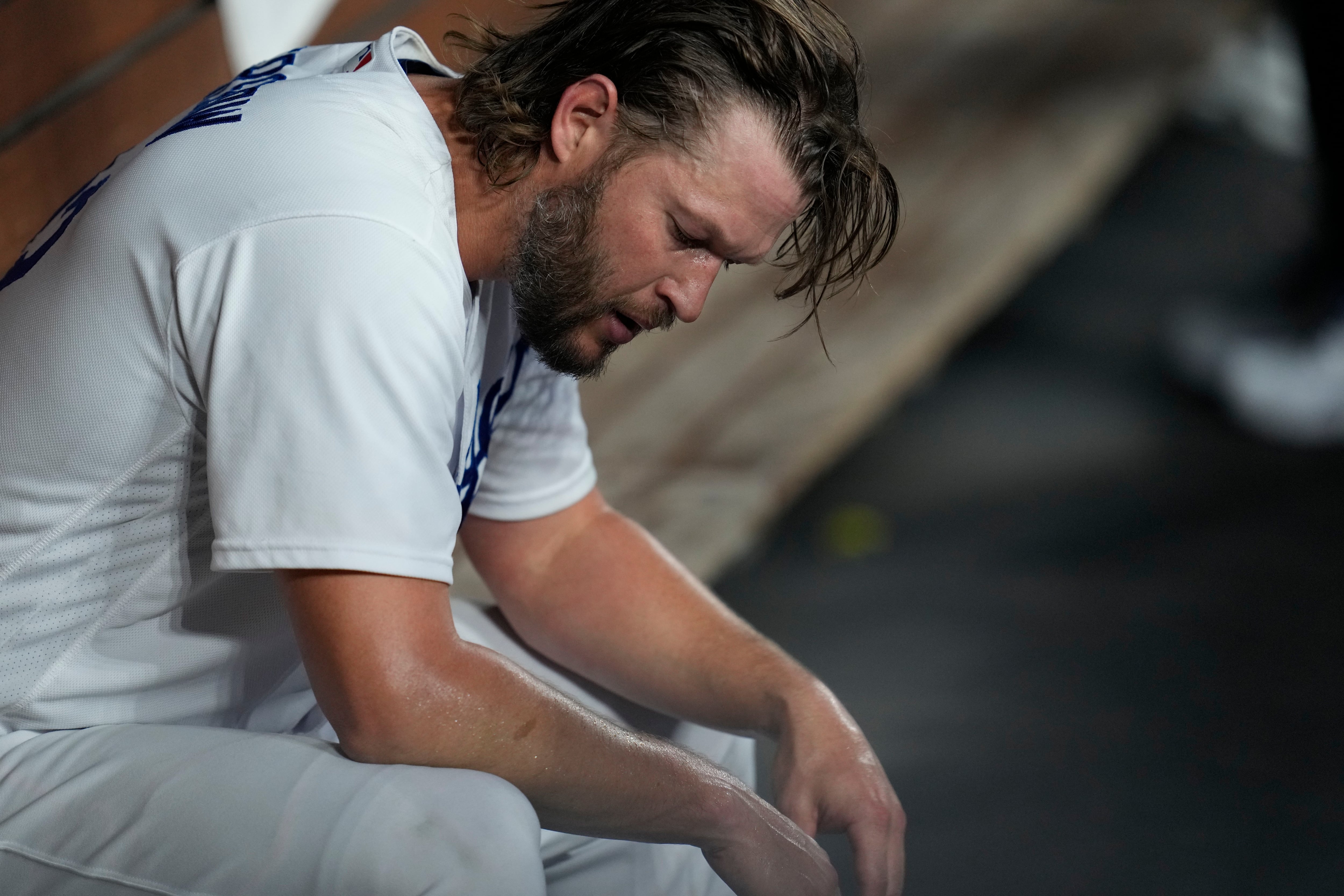 Clayton Kershaw exits final 2021 start with left forearm injury