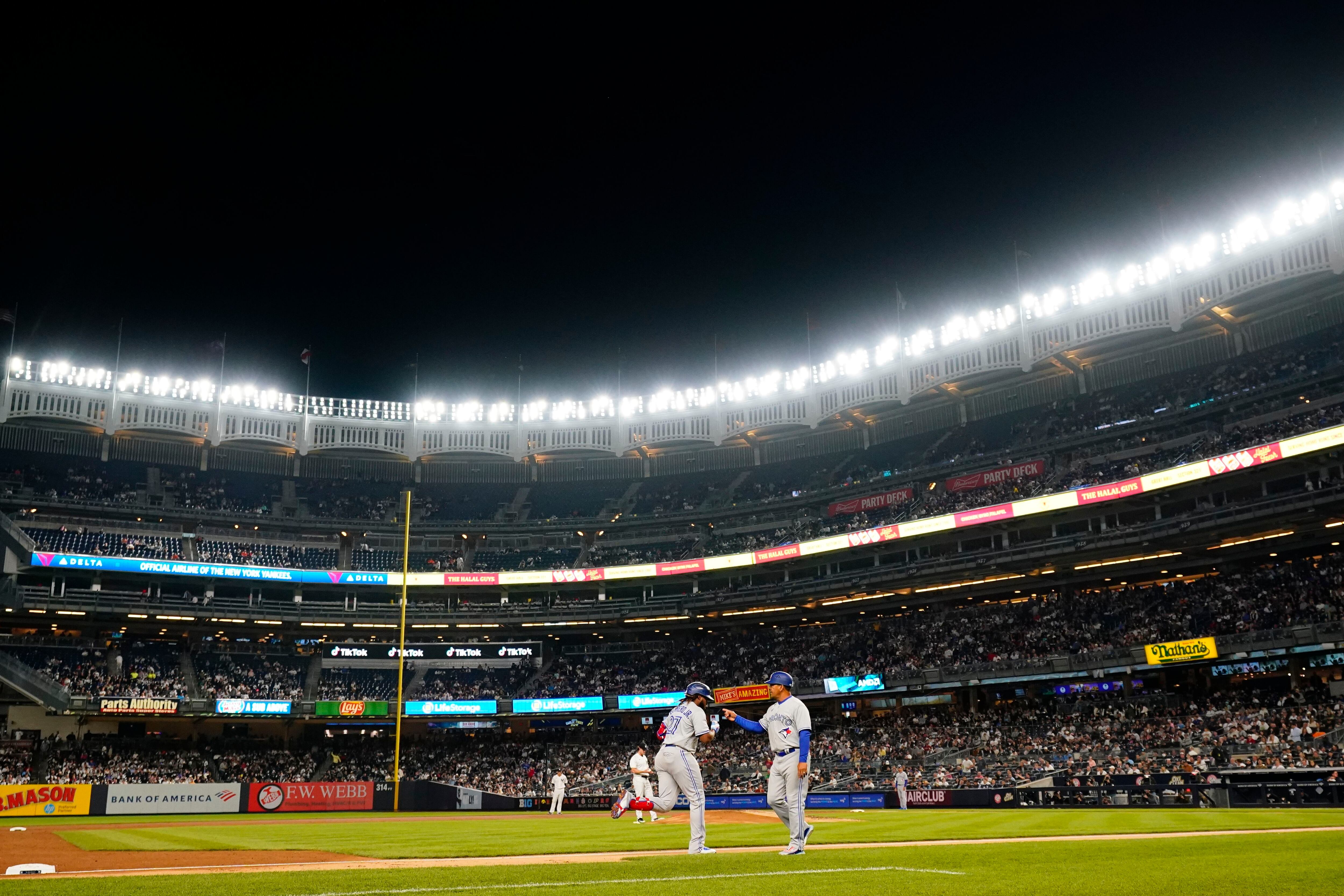 Kyle Higashioka's second home run, 04/02/2022