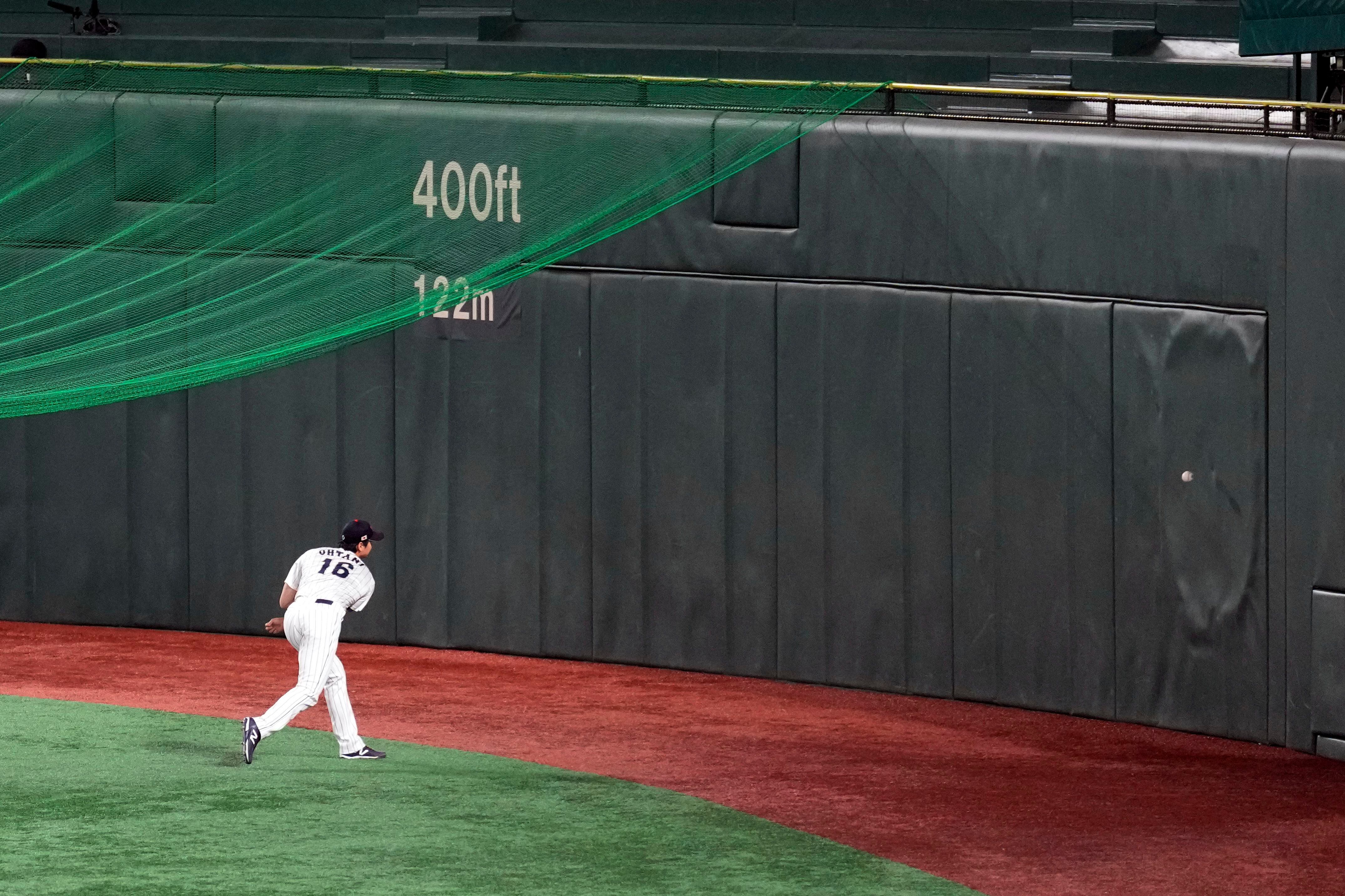 Japan's Lars Nootbaar celebrates after winning the World Baseball Classic  game against South Korea at Tokyo Dome in Bunkyo Ward, Tokyo on March 10,  2023. Japan beat South Korea 13-4. ( The