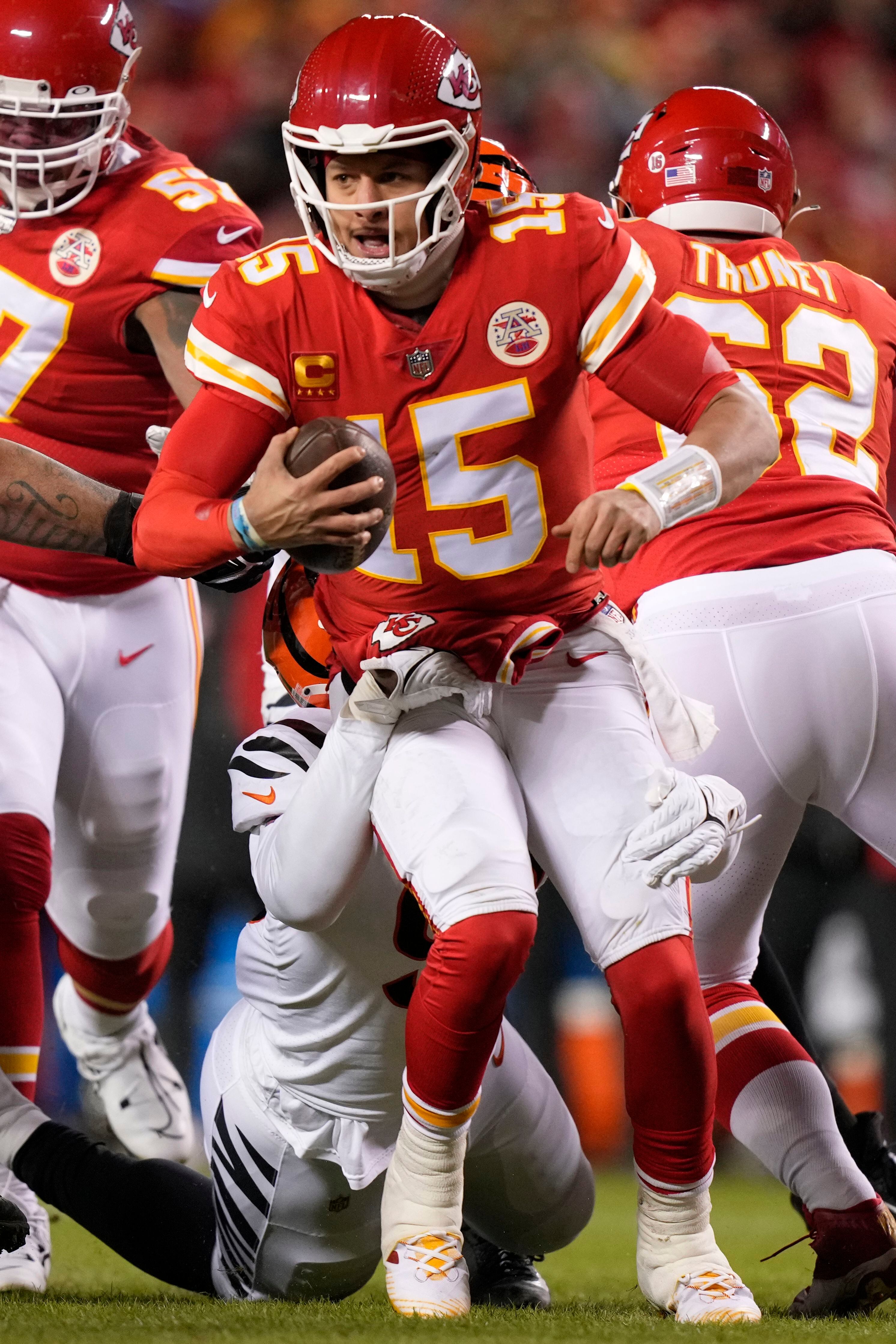 Chiefs top Bengals on last-second kick to win AFC title game