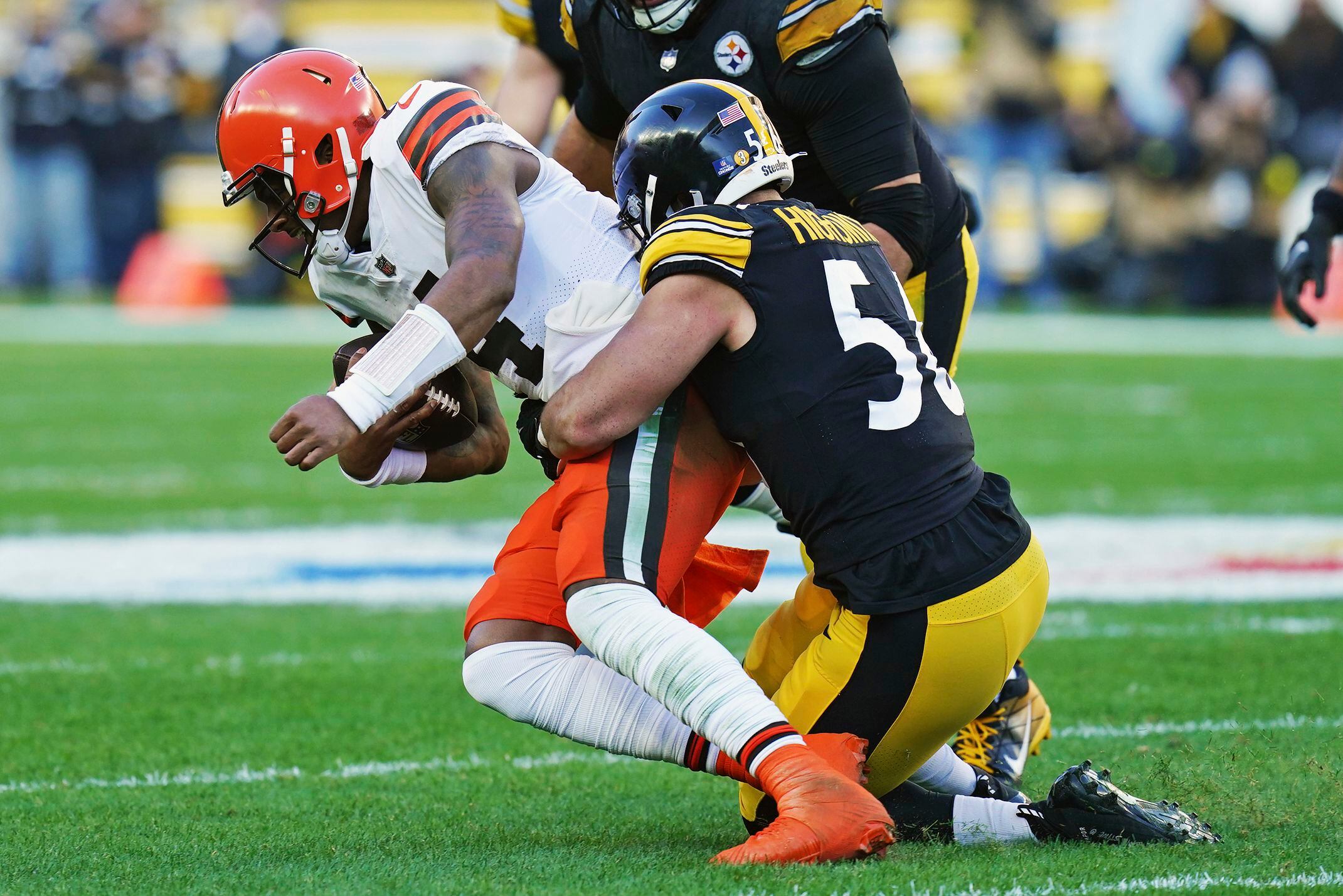 Steelers Defeat Browns 28 to 14, Finishing 2022 9-8 But No Playoffs