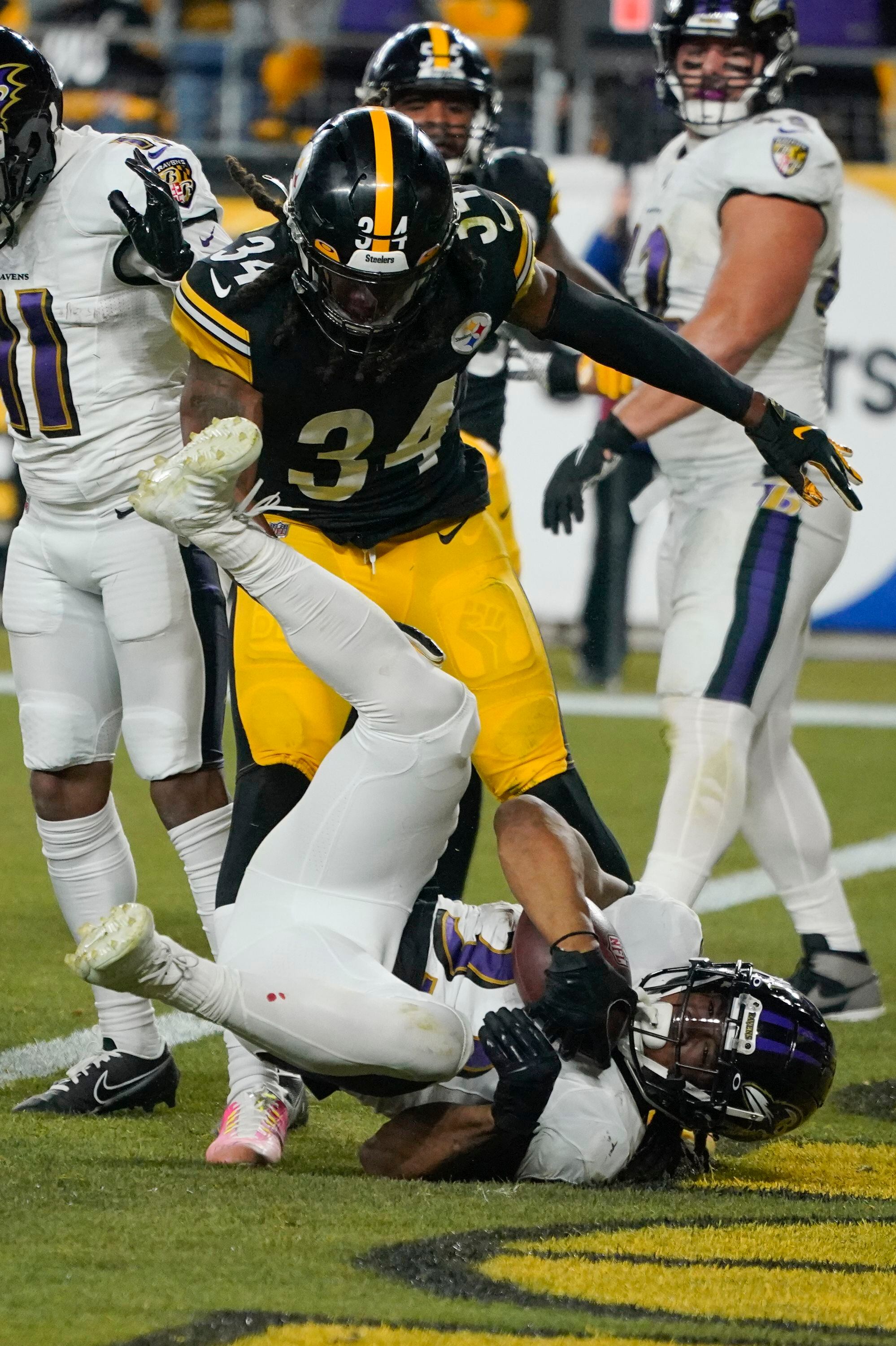 Steelers turn away Ravens 20-19 after failed 2-point attempt - The San  Diego Union-Tribune