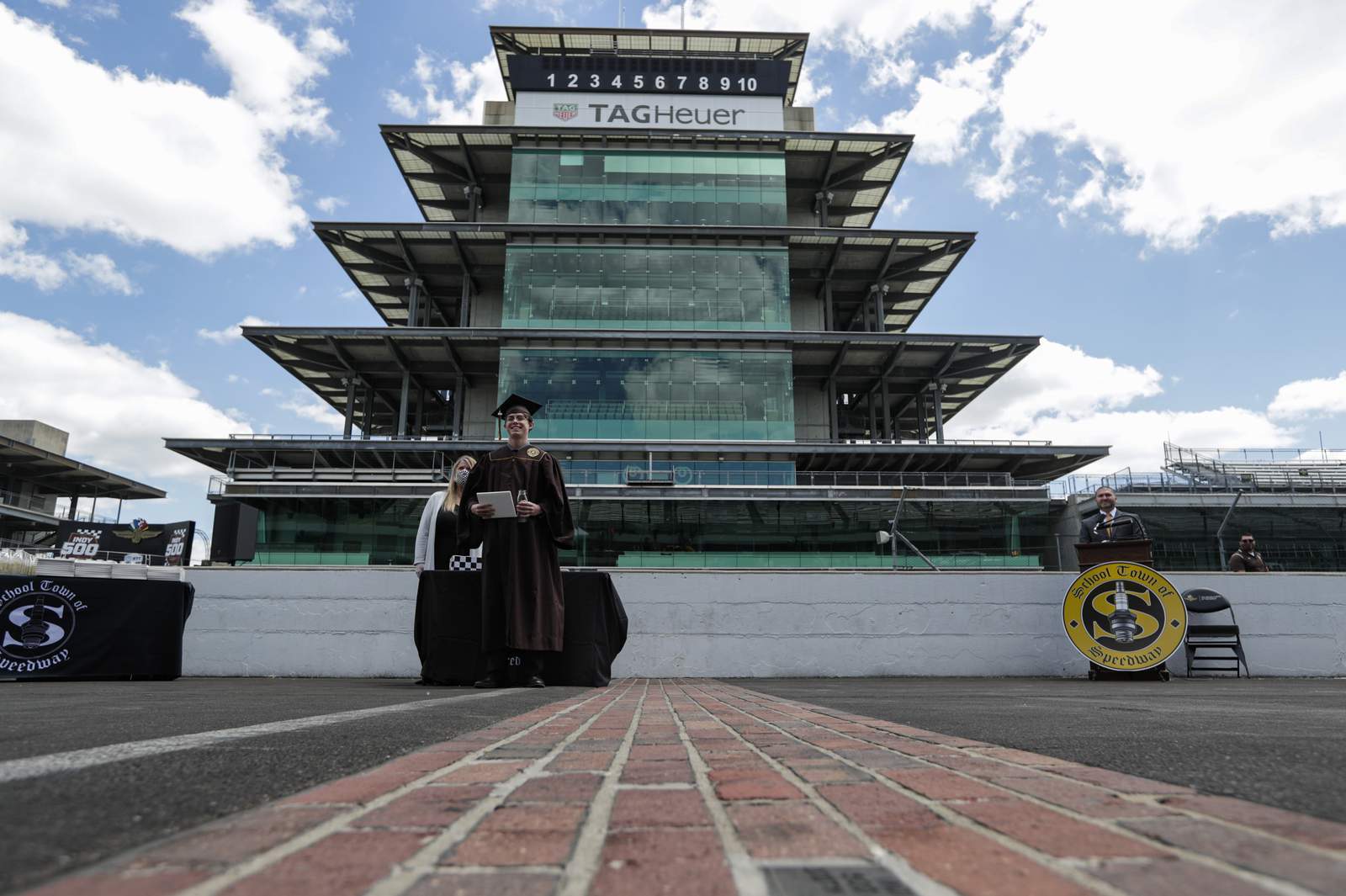 Indianapolis Motor Speedway slams door on fans at Brickyard