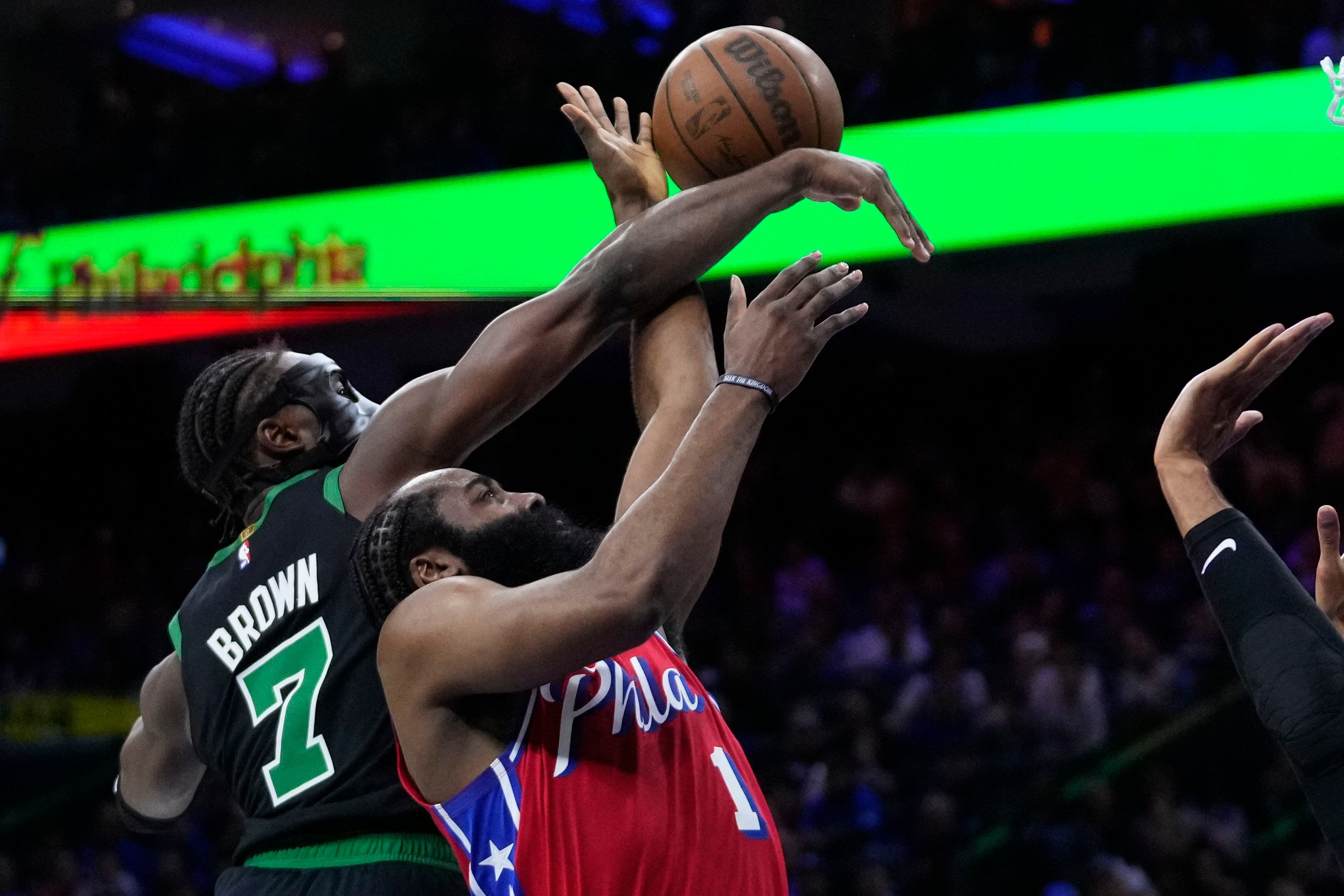 Celtics, Nuggets seek 3-1 series leads over 76ers, Phoenix