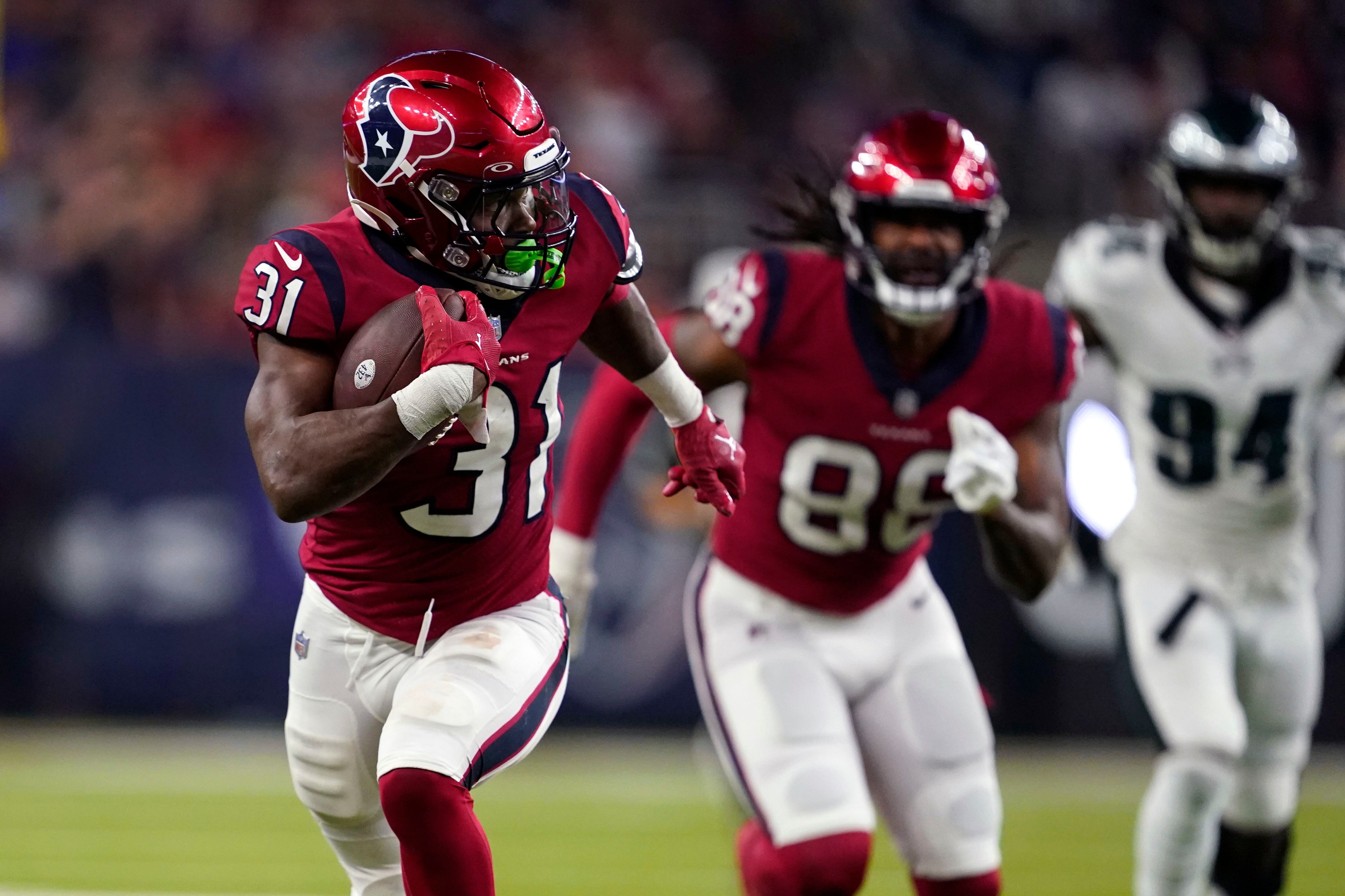 Eagles Defeat Texans at NRG Stadium on Battle Red Day, 29-17