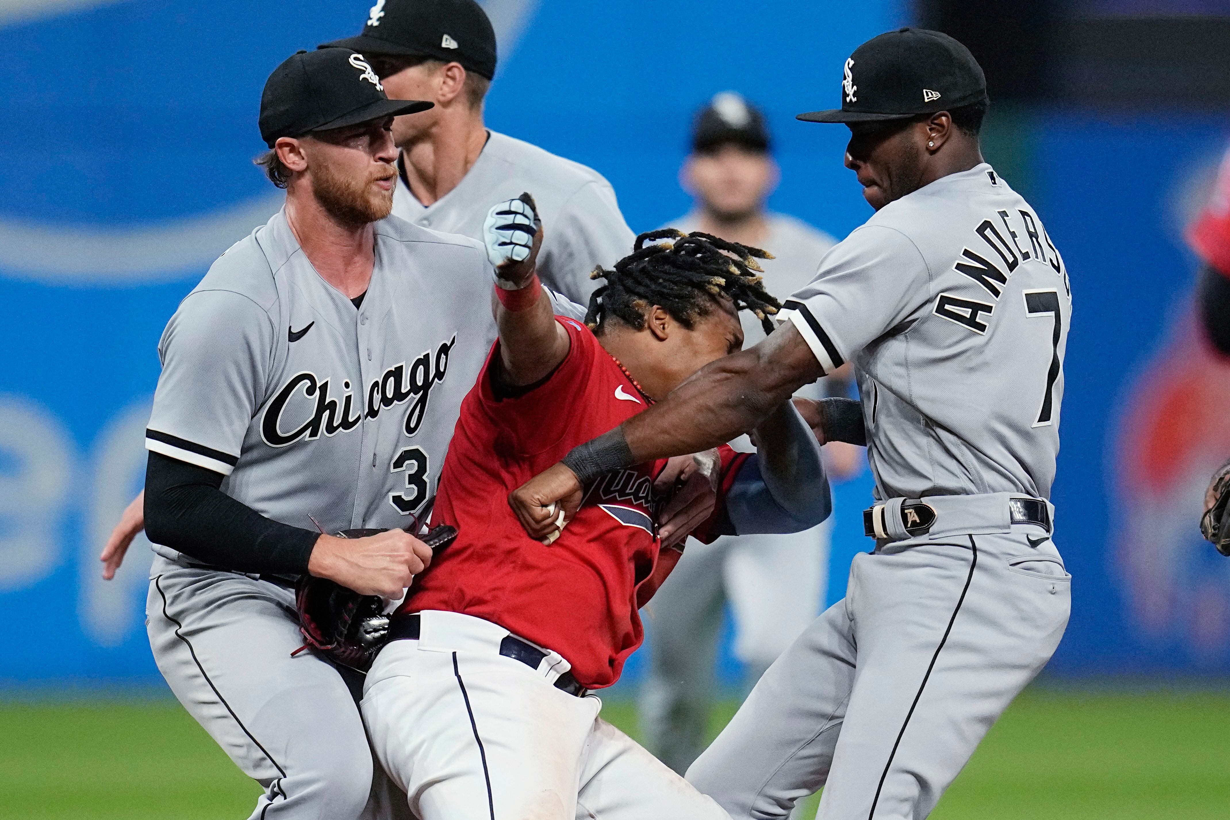 Anderson, Ramírez facing suspensions after fight, 6 ejections in wild White  Sox-Guardians brawl