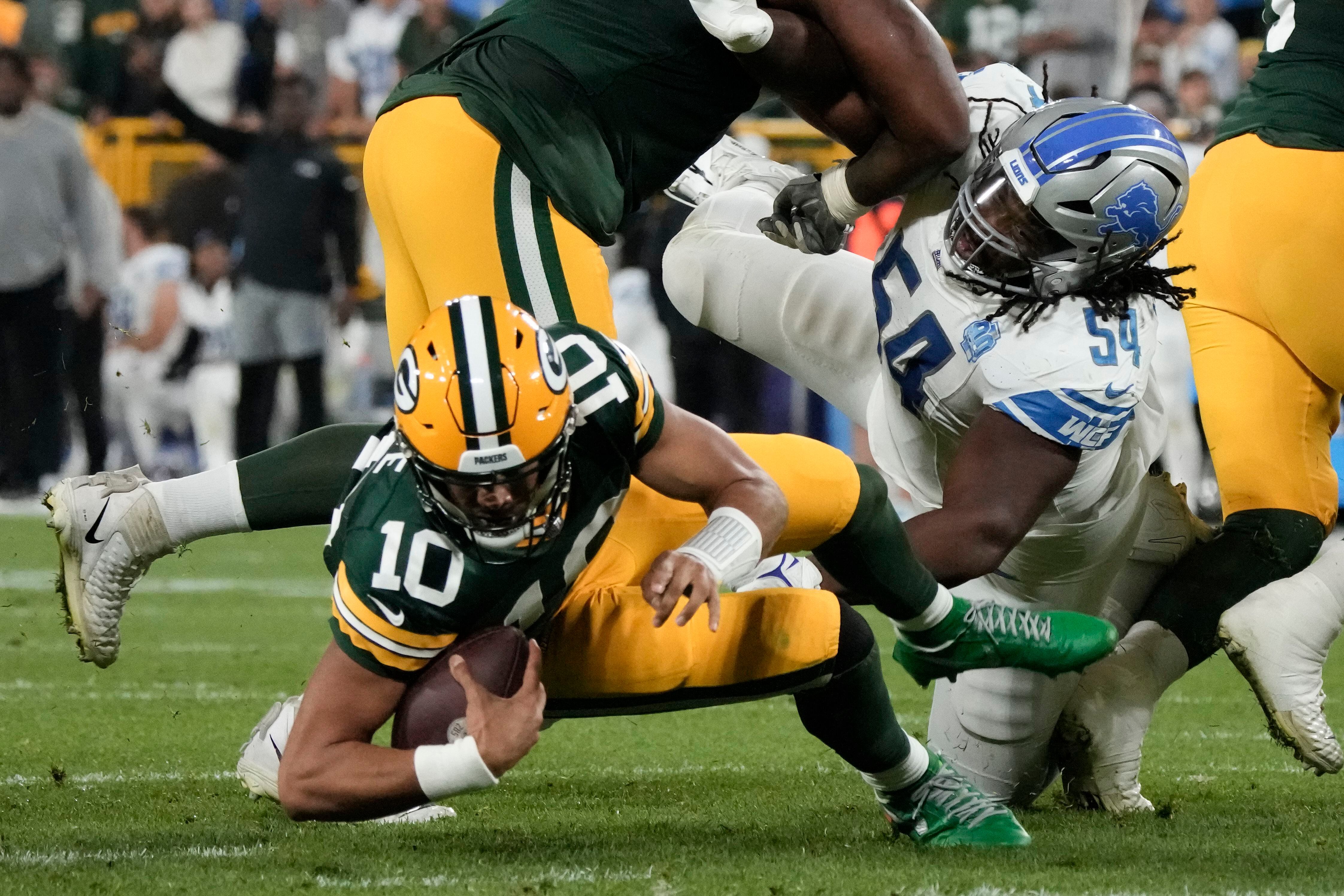 David Montgomery runs wild as Lions beat Packers 34-20 to take early  command of NFC North – The Oakland Press