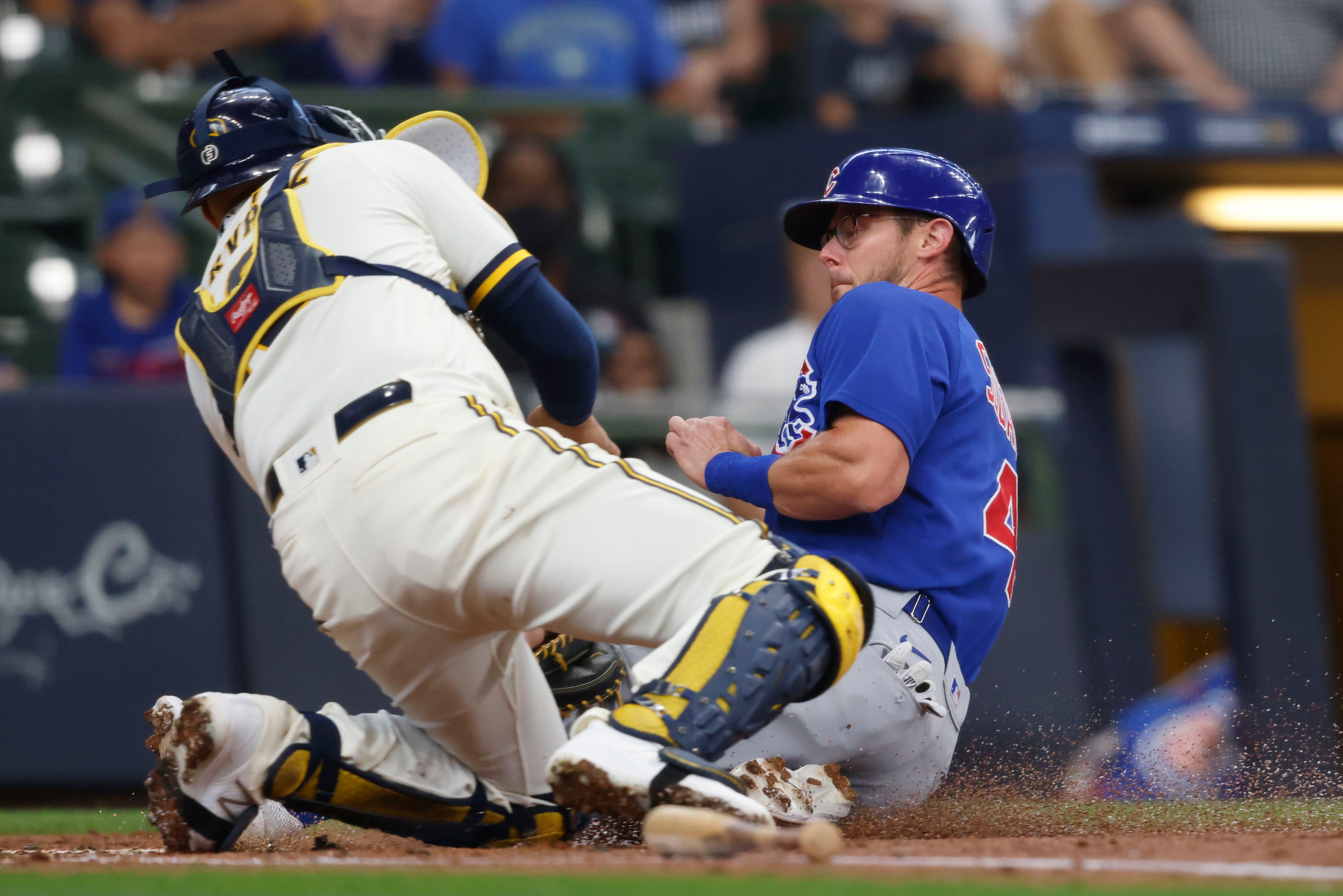 Javier Baez has grand slam as Chicago Cubs sweep Cincinnati Reds