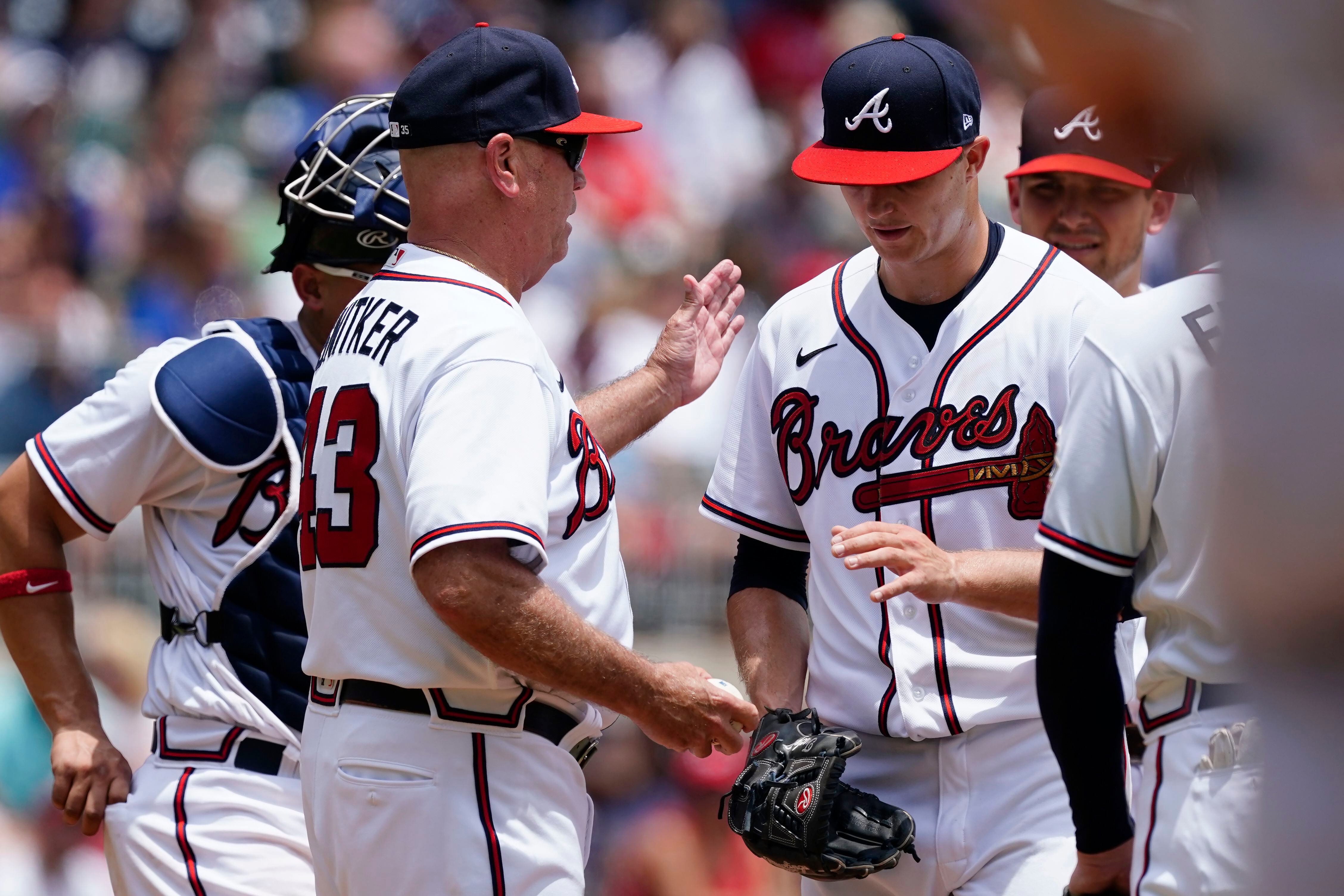 Swanson stays hot with 2-run HR as Braves top Nationals 5-0