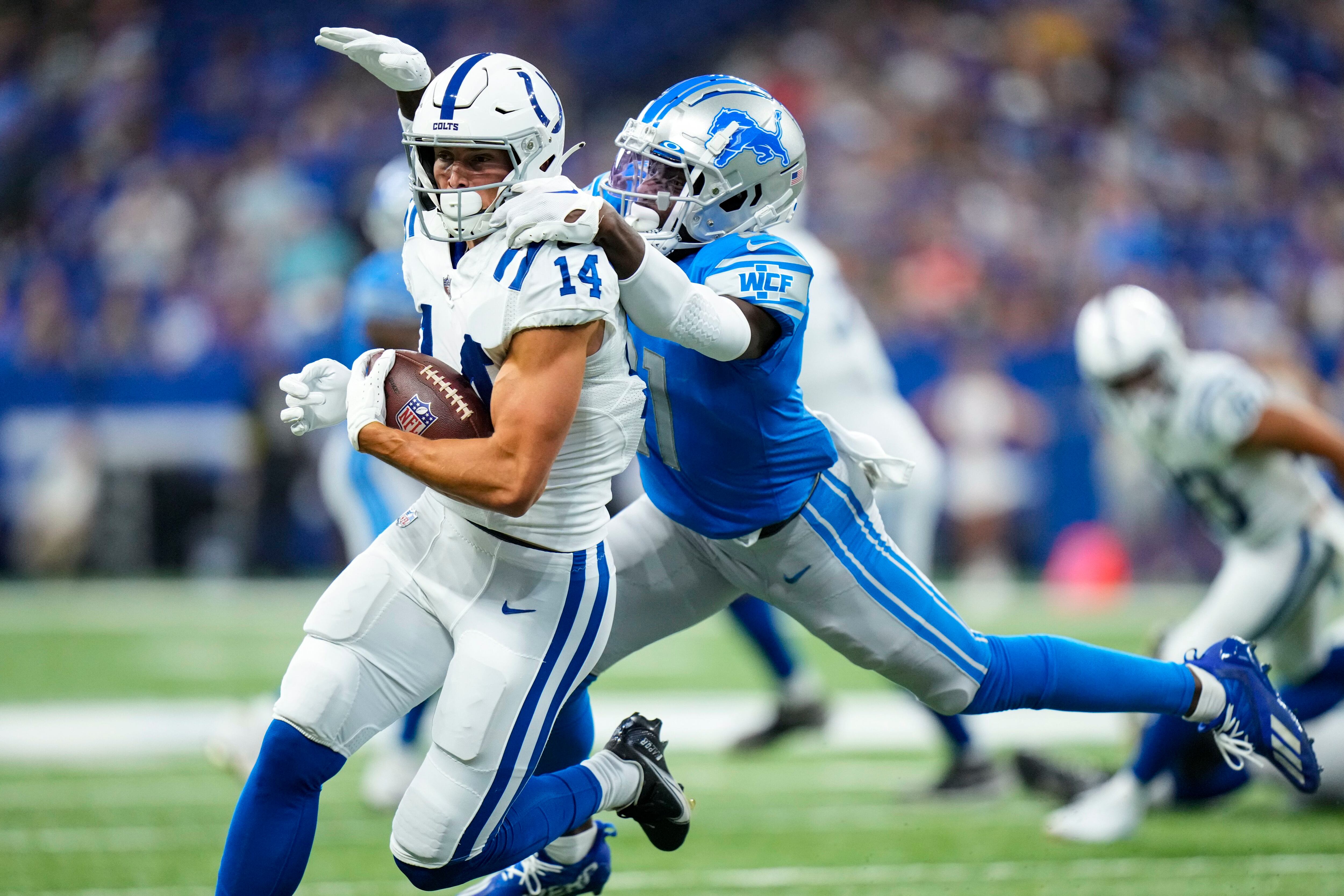 Late TD, 2-point stop lead Lions past Indy, 27-26