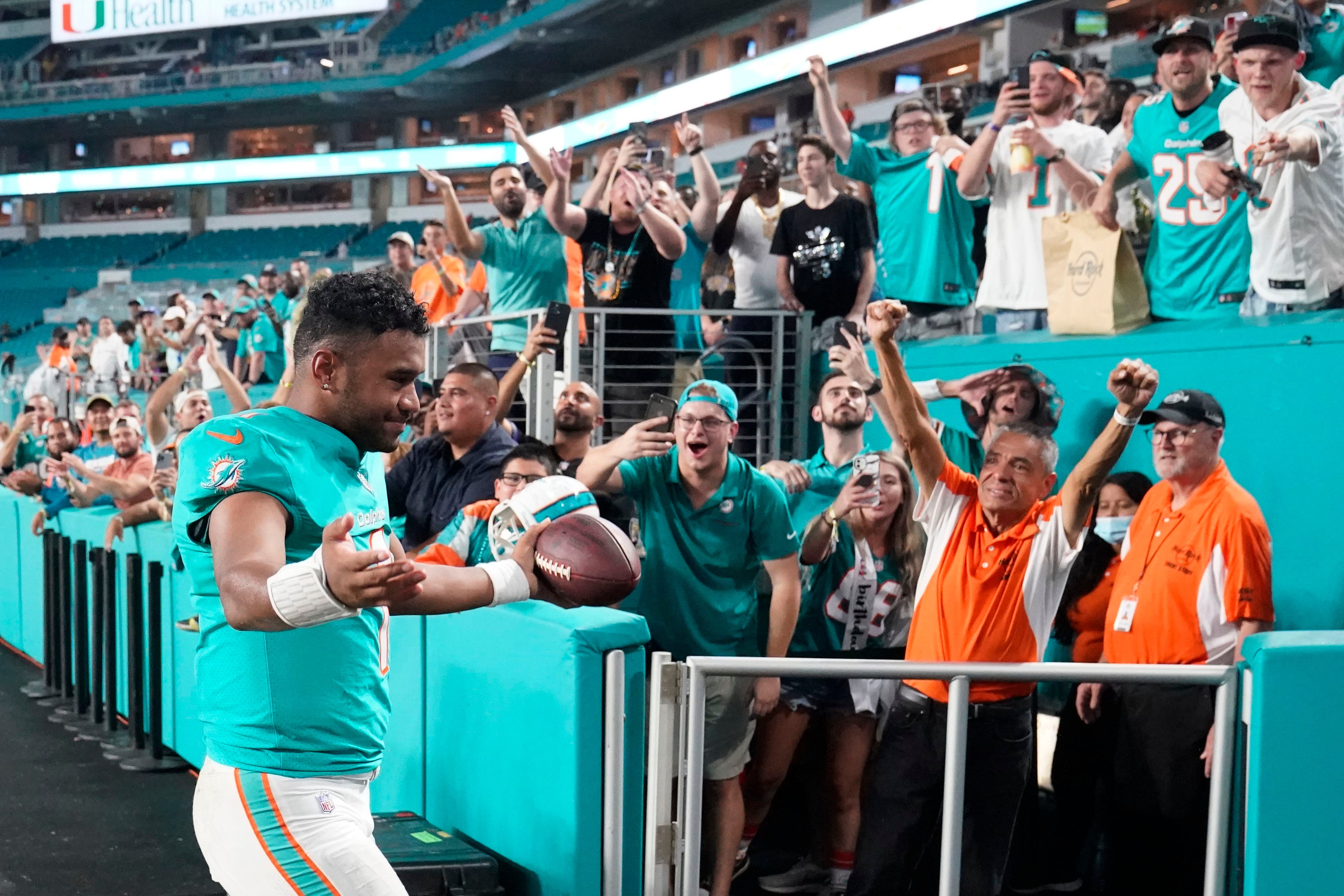 Dolphins win third straight, top Jets 24-17 - The San Diego Union