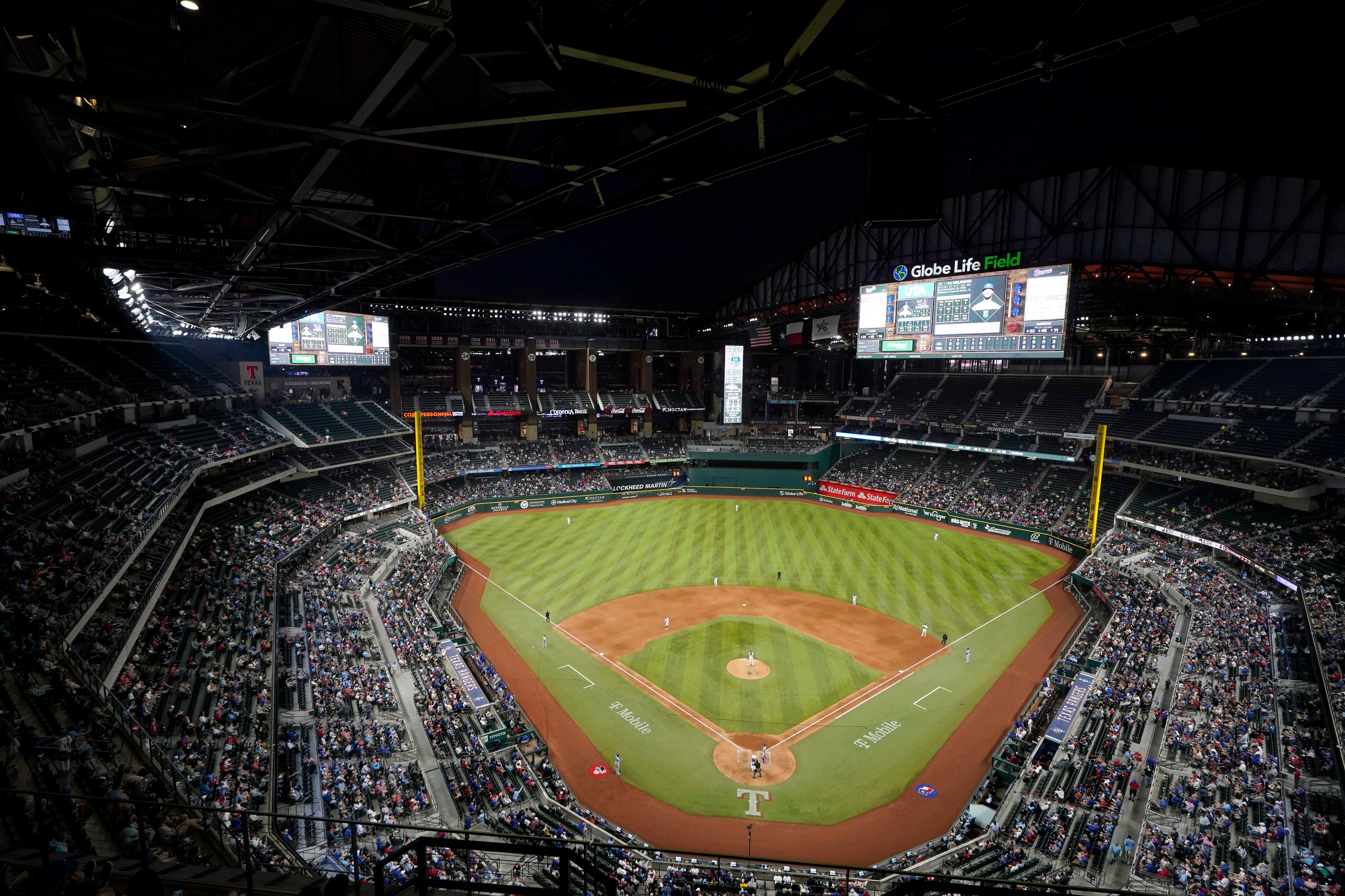 Phillies' Matt Strahm Upset Over Extended Beer Sales, Teams Putting Fans At  Risk!