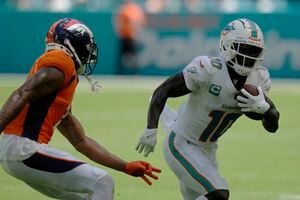 Dolphins RB De'Von Achane named Week 3 AFC Offensive Player of the Week - A  to Z Sports