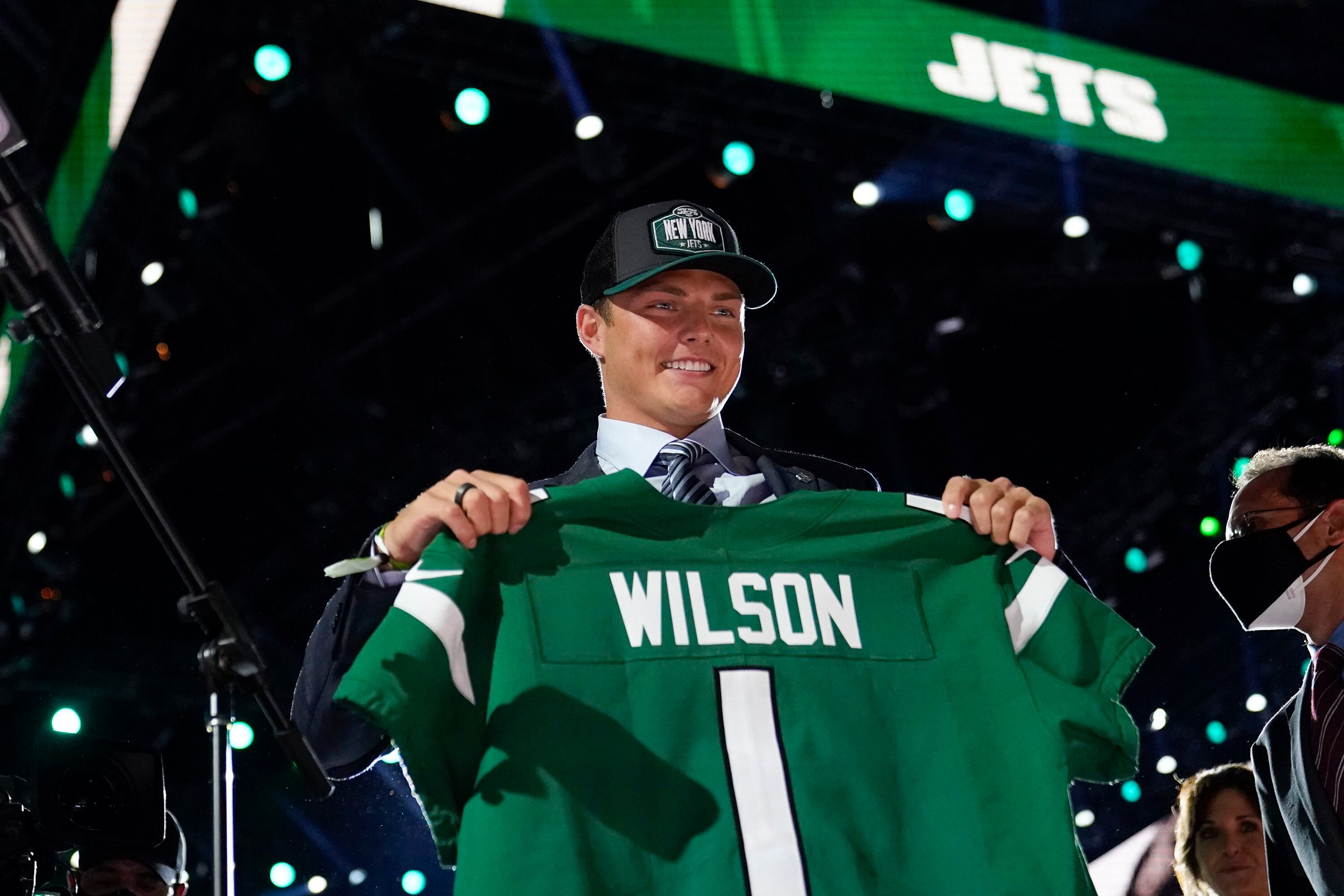 Joe Namath Says Jets Should Trade Zach Wilson, Calls QB's Play