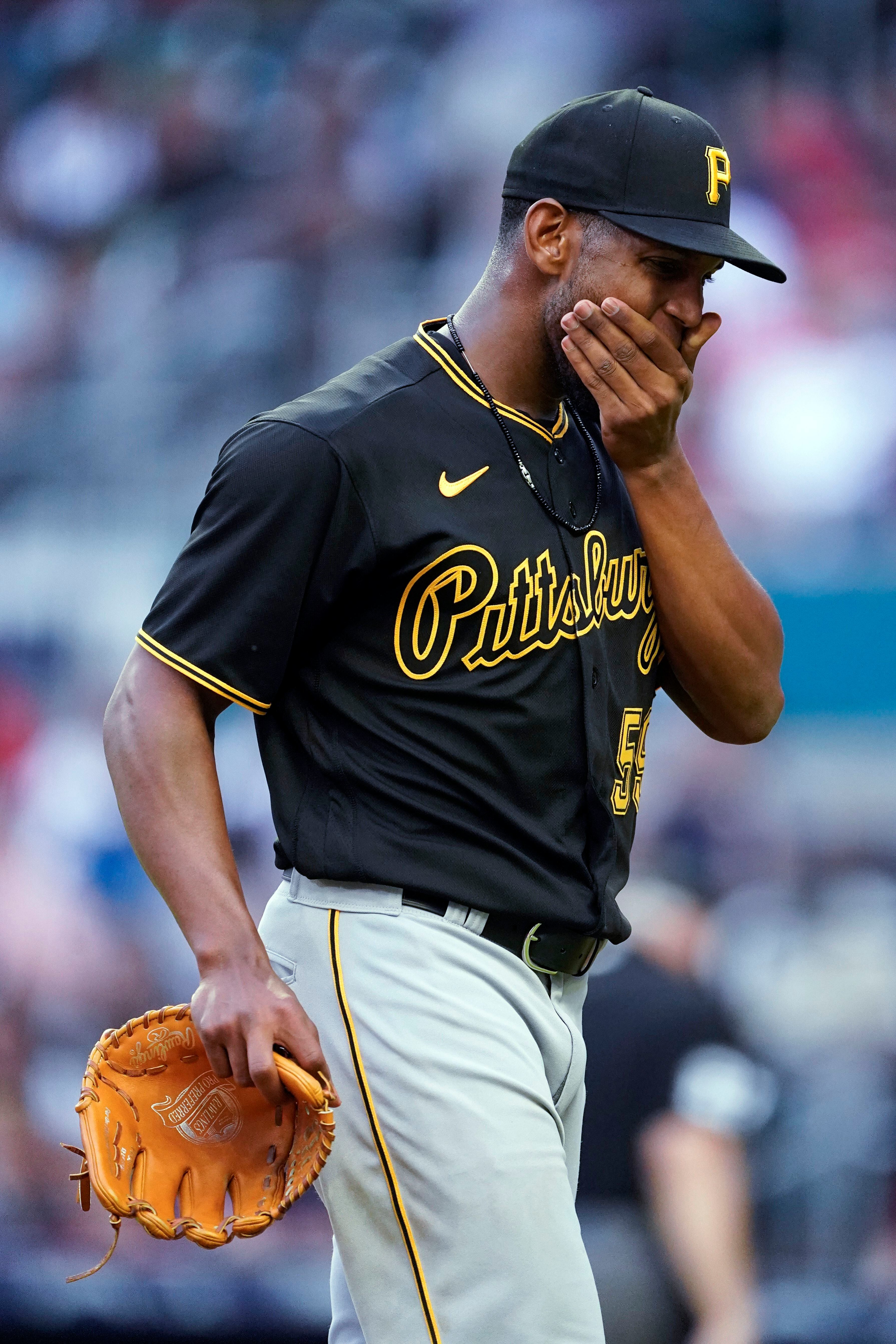 Pirates' Roansy Contreras to pitch for Dominican Republic team in